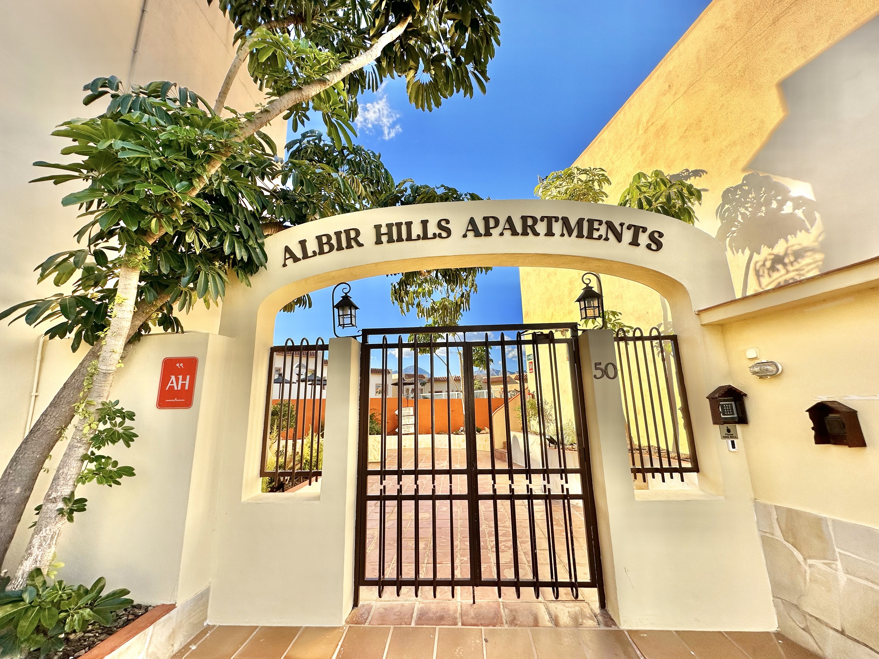 Albir Hills Apartments