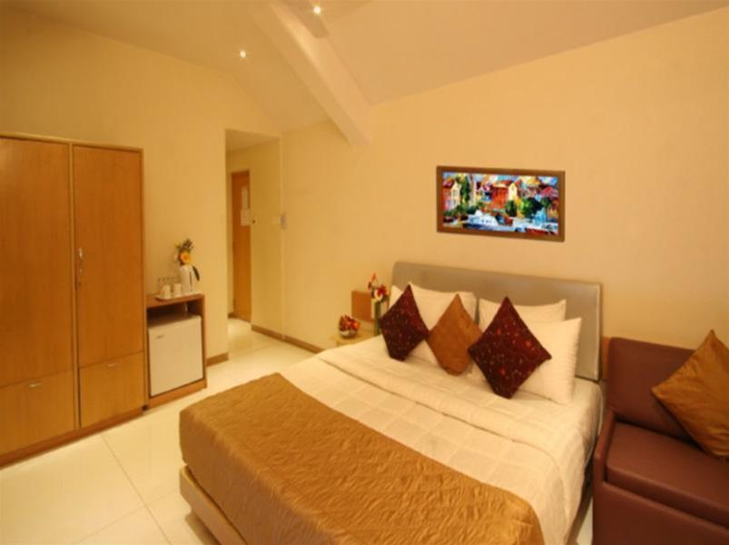 Summer Plaza Resort