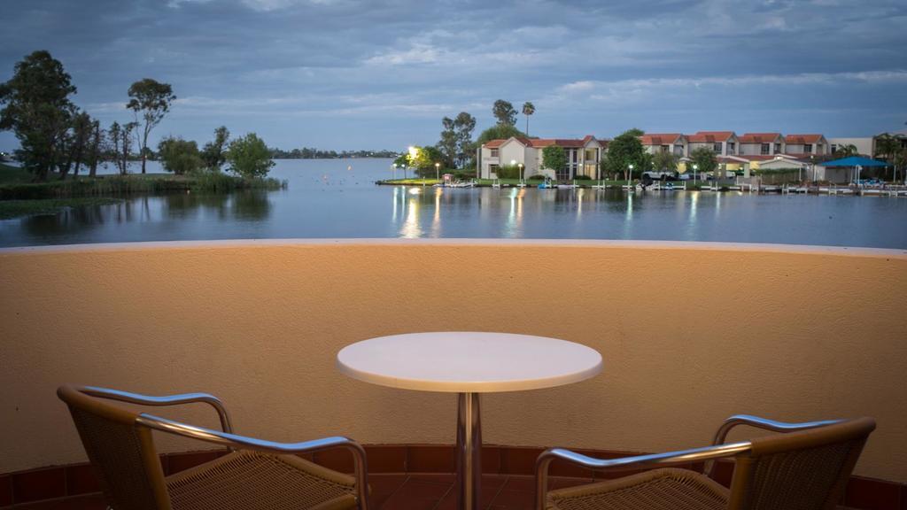 Capri Waters Country Club