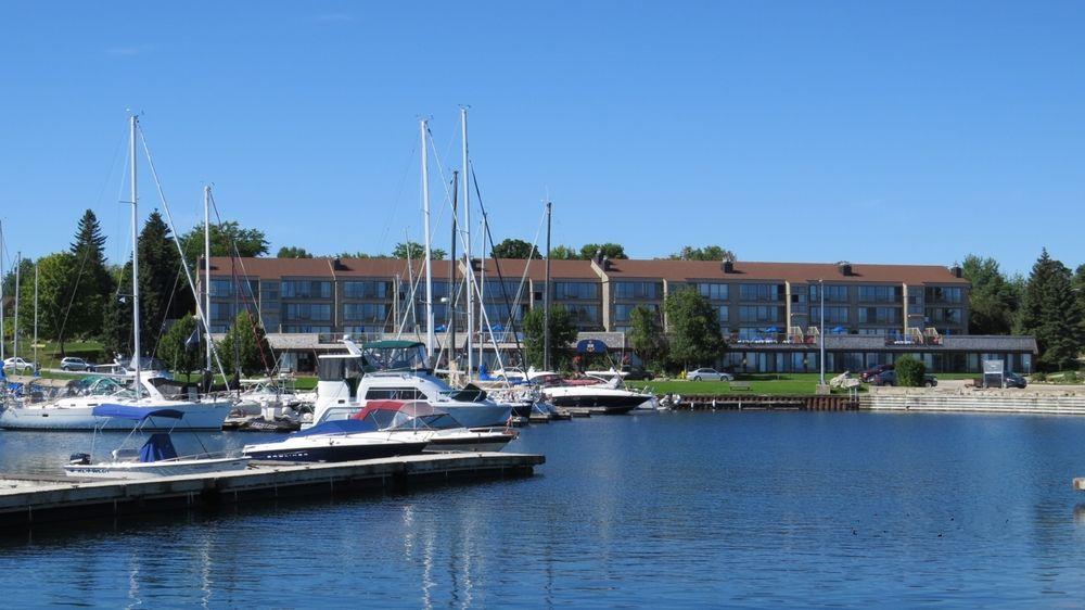 Royal Harbour Resort image