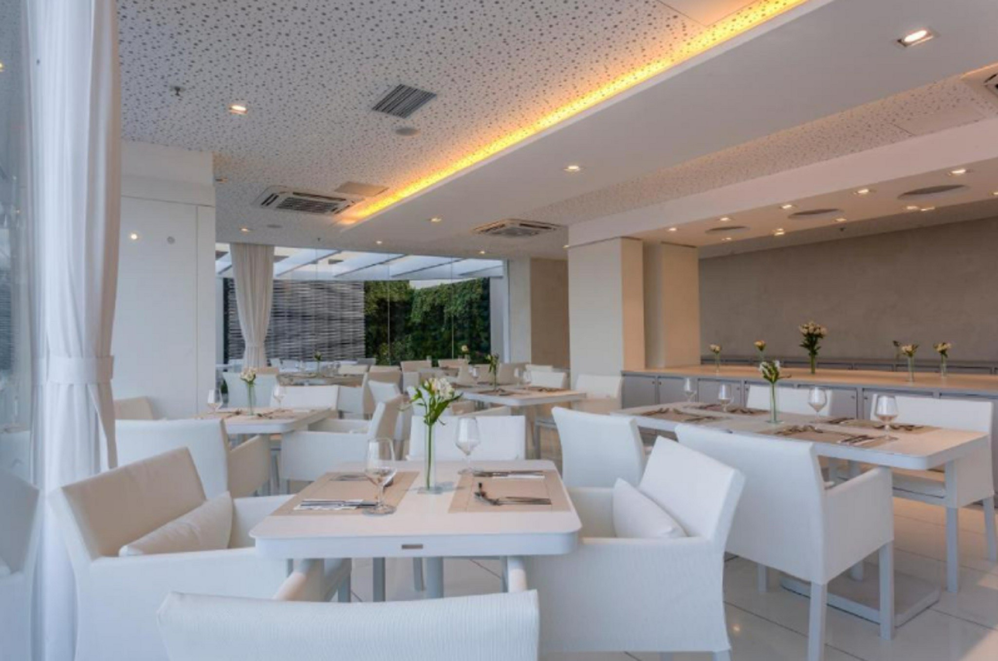 CDesign Hotel by null