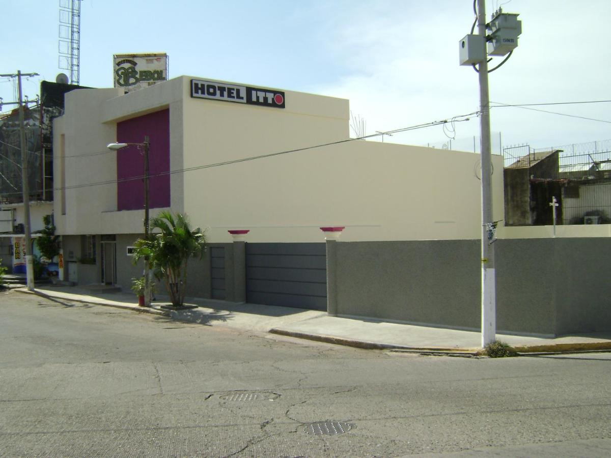 Itto Acapulco