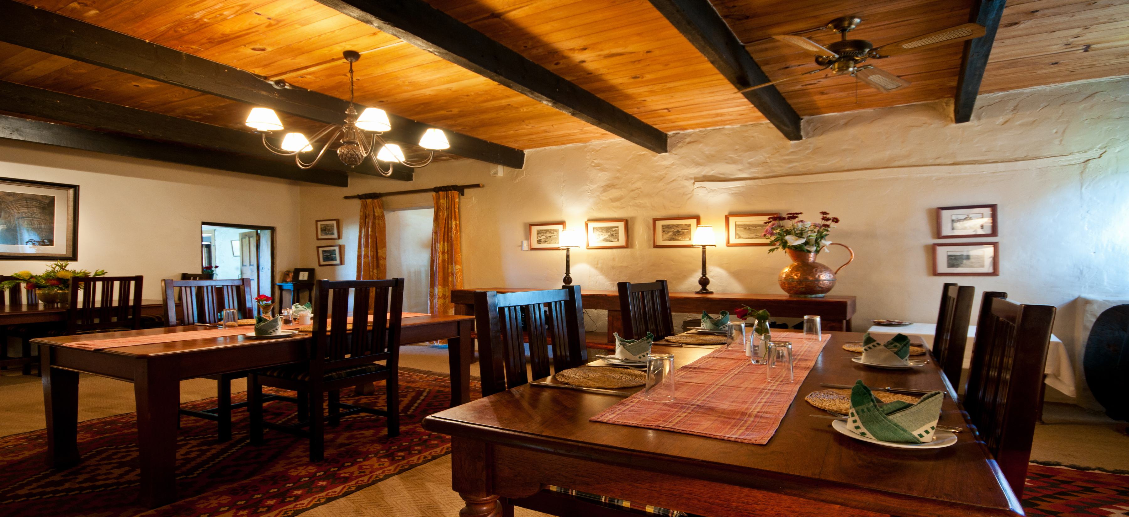 Leeuwenbosch Country House  Amakhala Game Reserve