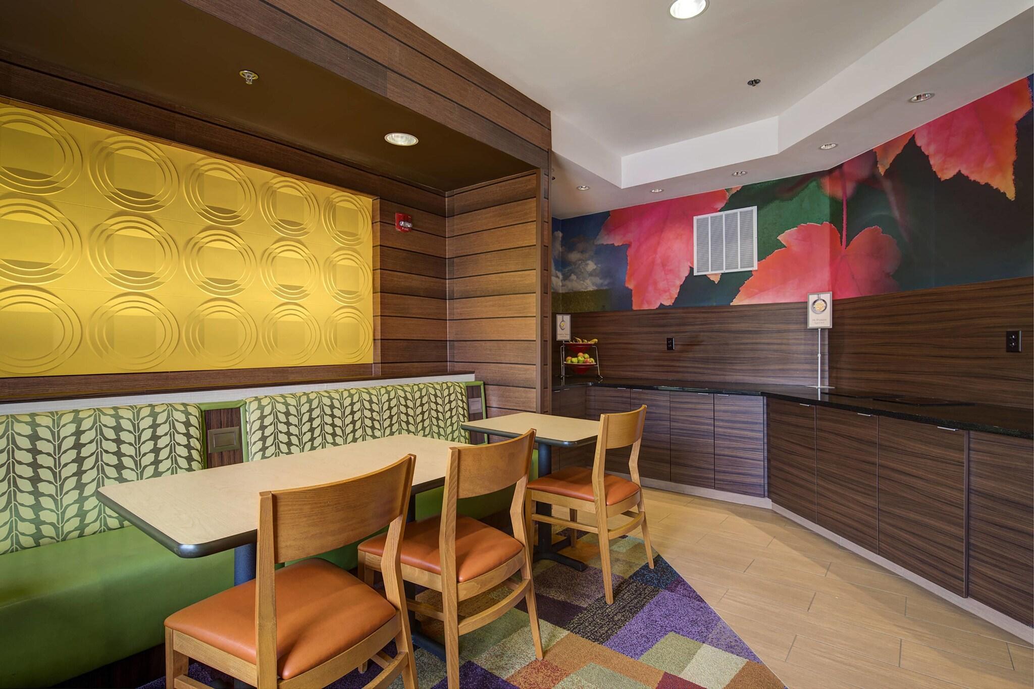 Comfort Inn & Suites Green Bay Stadium Area