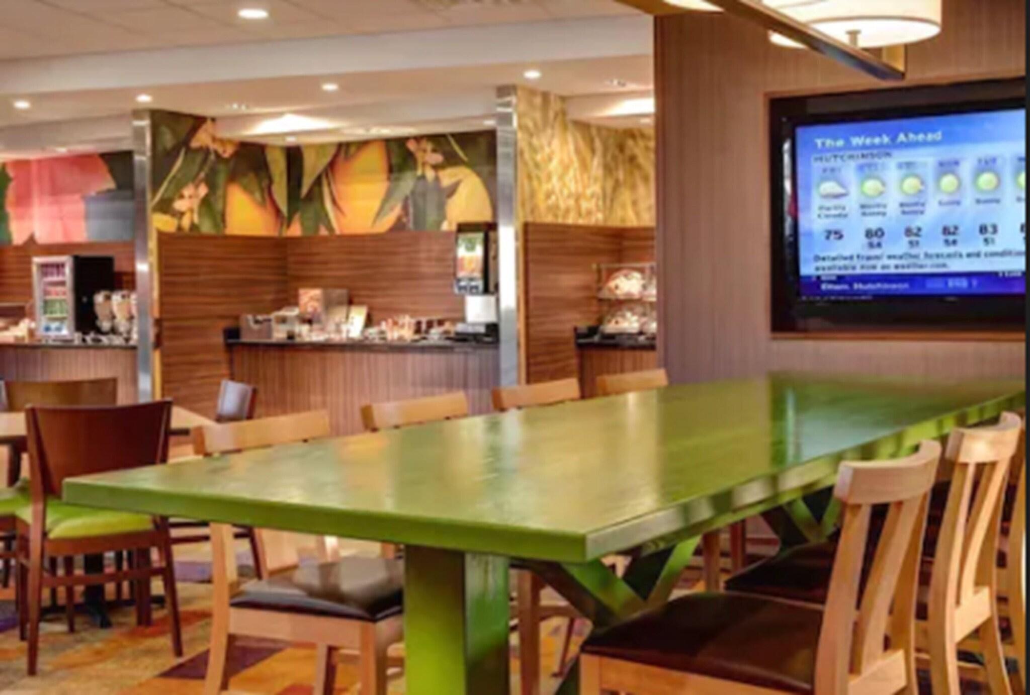 Fairfield Inn & Suites St. Paul Northeast
