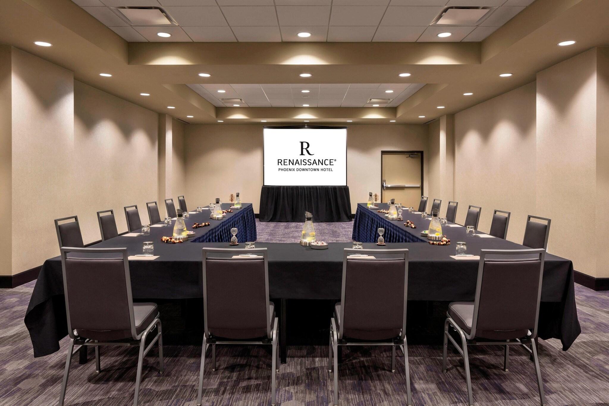 Renaissance Phoenix Downtown Hotel by null