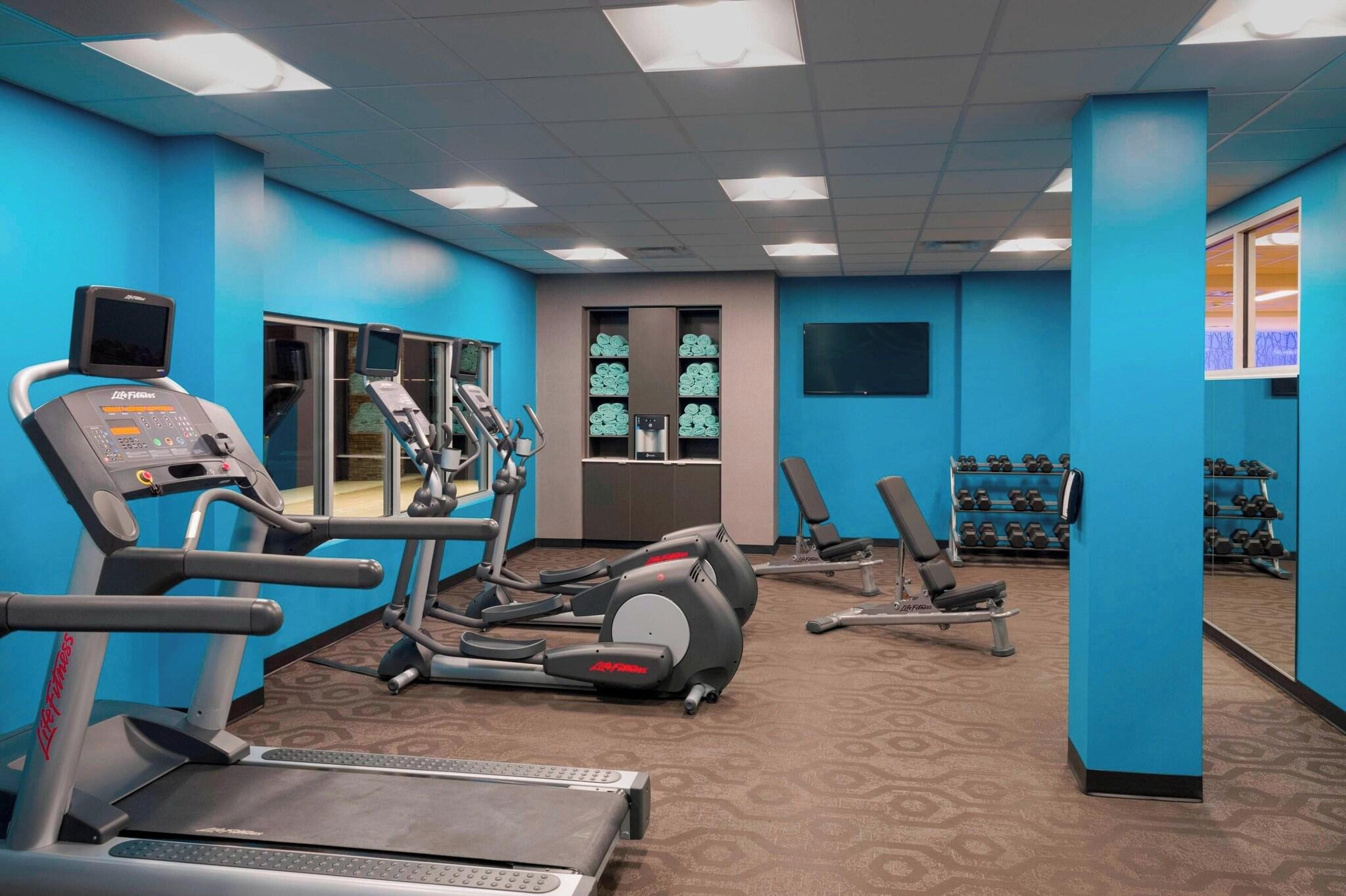 Fairfield Inn & Suites Paramus