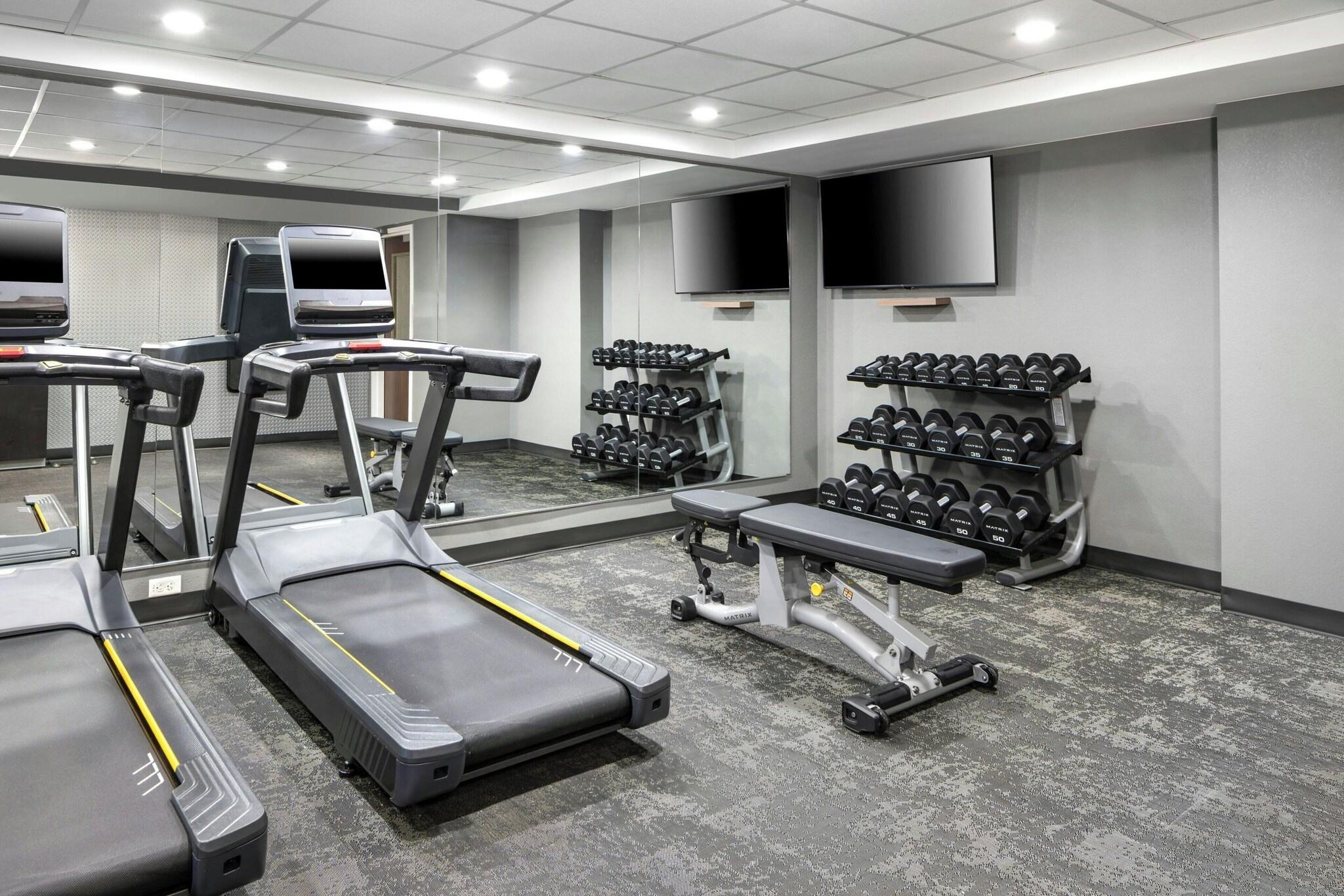 Fairfield Inn & Suites Cape Cod Hyannis