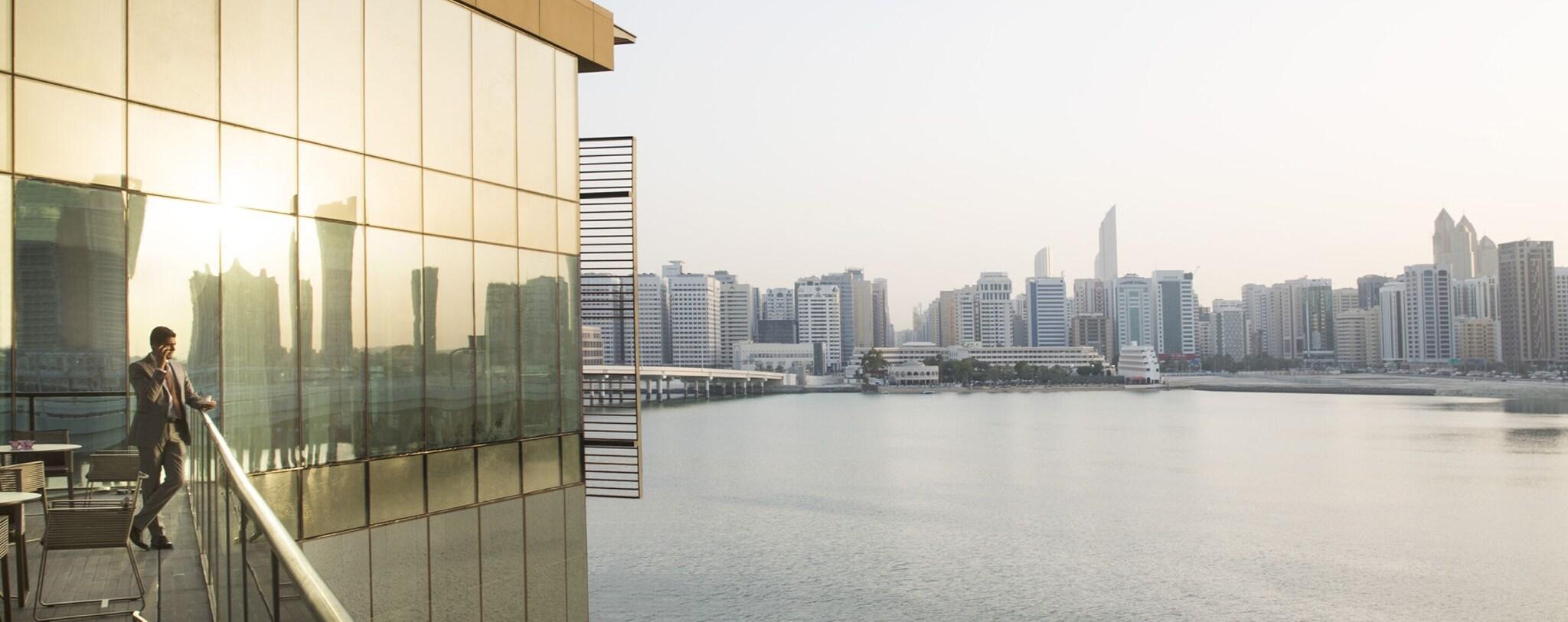 Four Seasons Hotel Abu Dhabi at Al Maryah Island - attēls