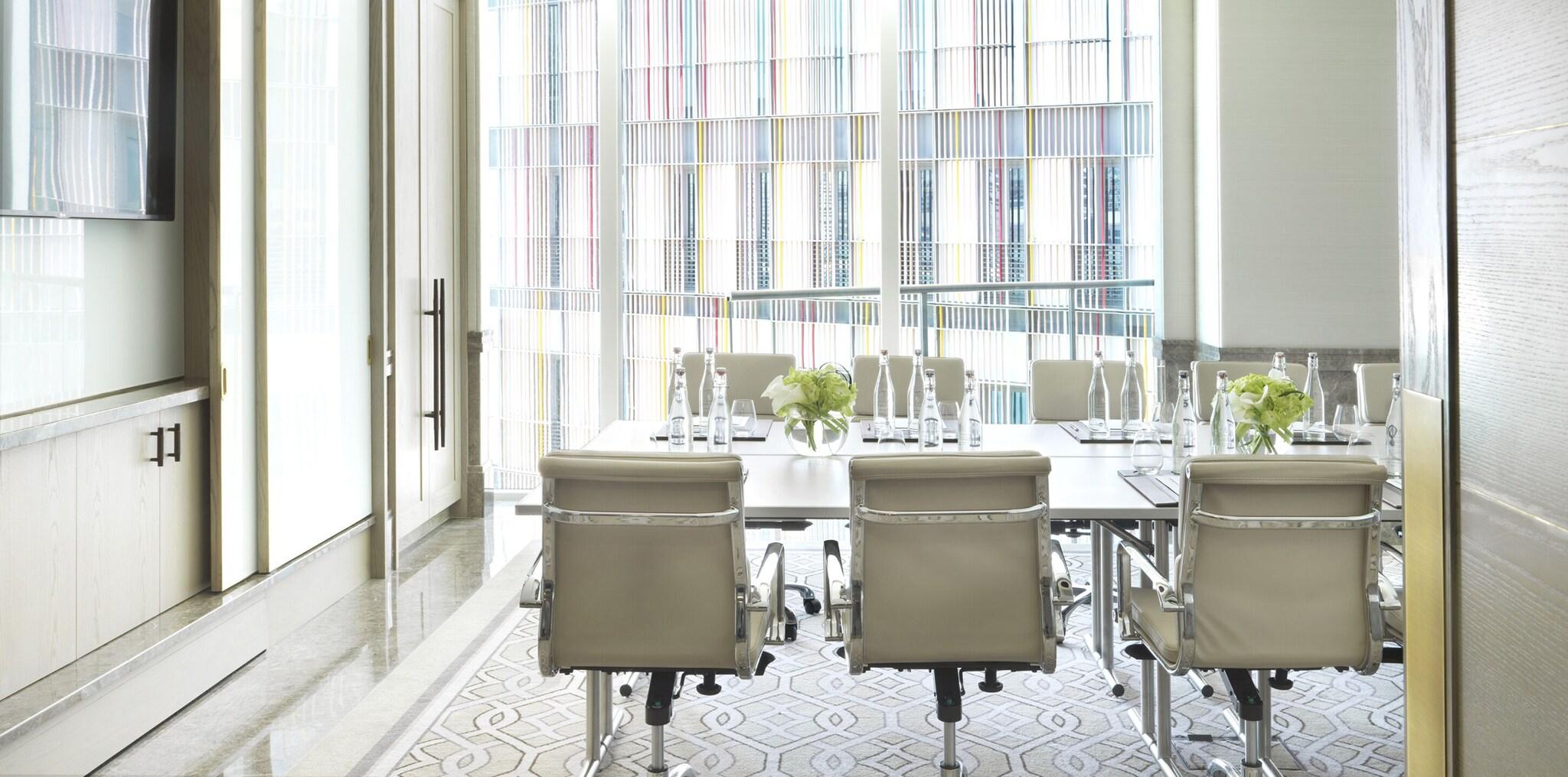 Four Seasons Hotel Abu Dhabi at Al Maryah Island - attēls