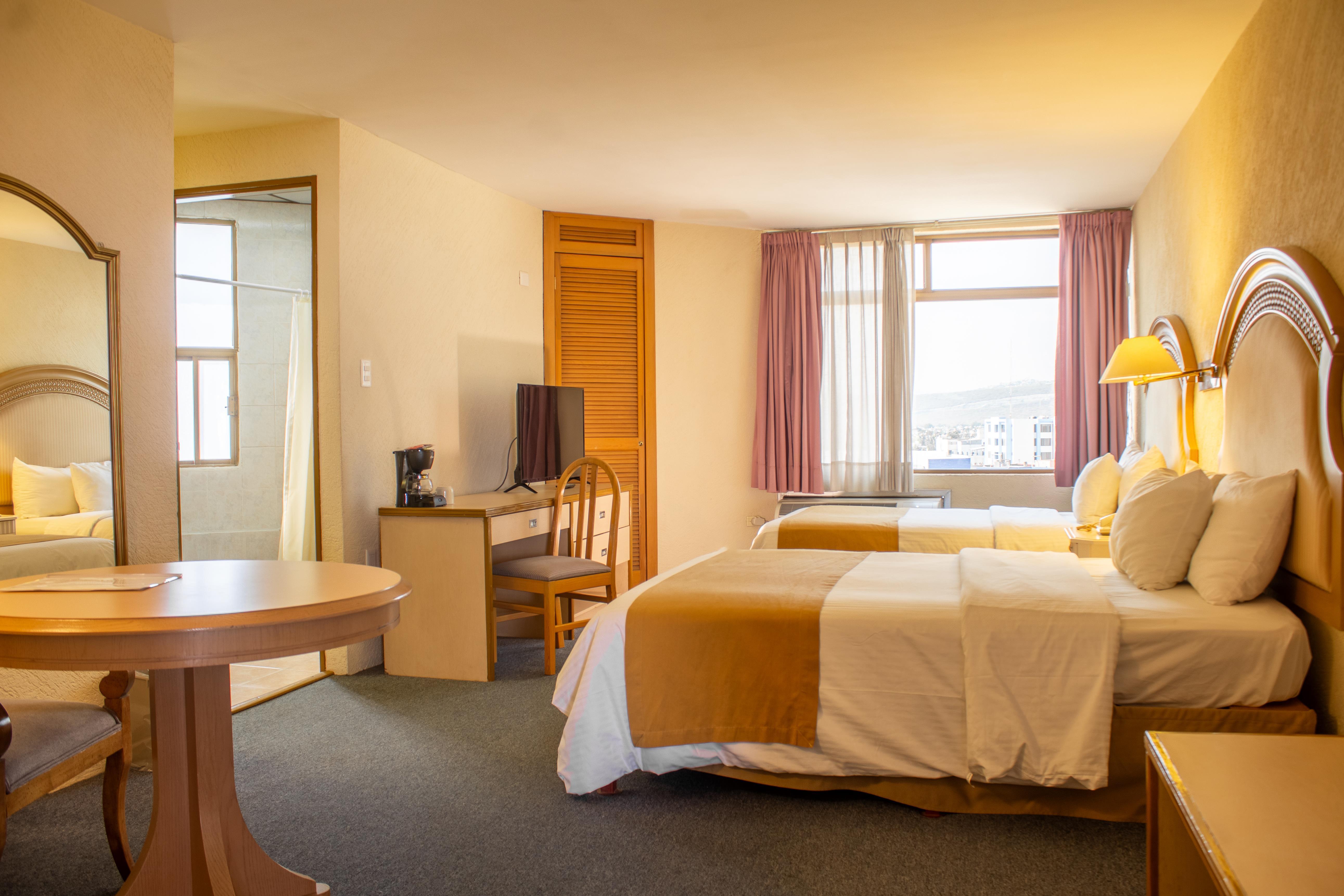 Best Western Plus Plaza Florida & Tower