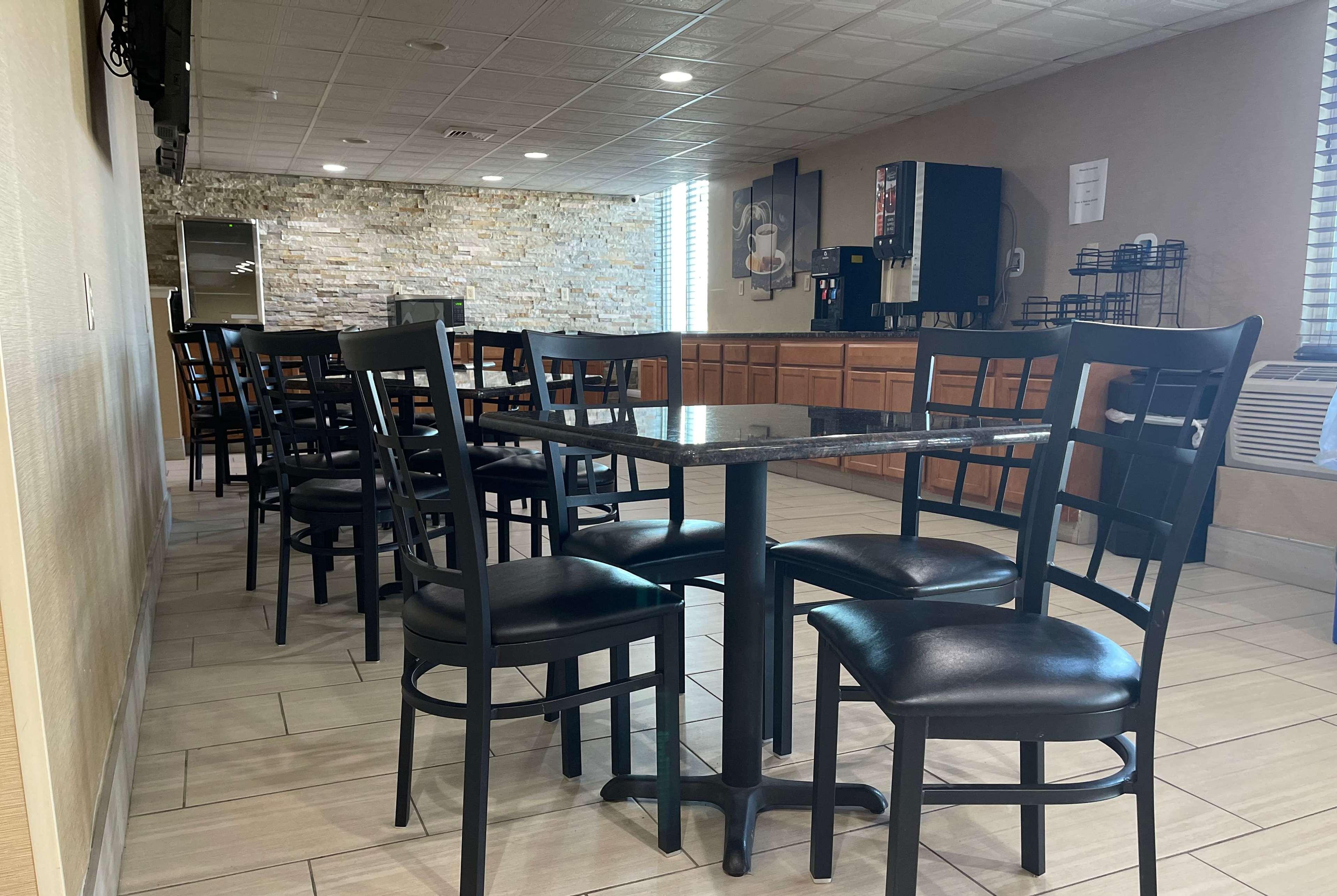 Comfort Inn Dunmore - Scranton East