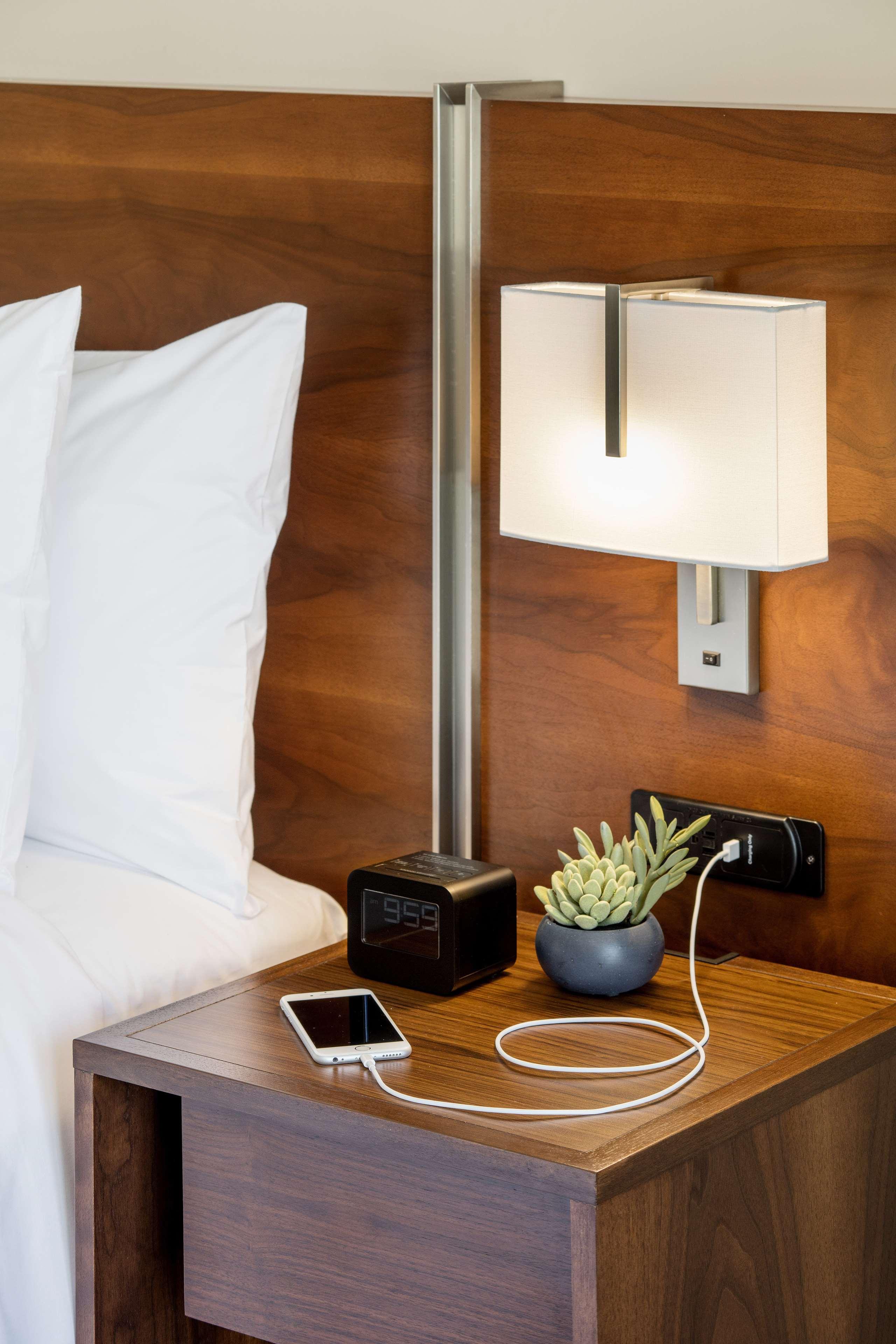 Hilton Garden Inn Waikiki Beach