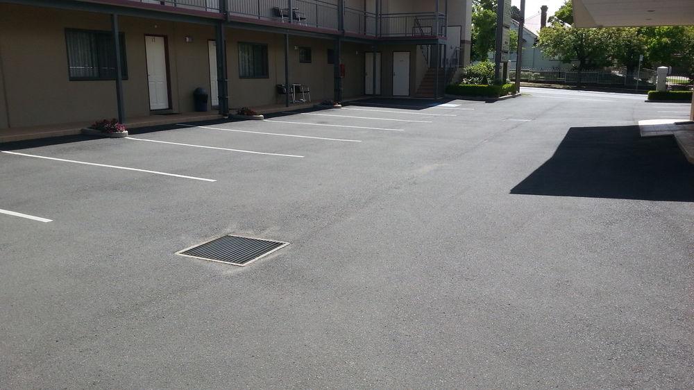 Armidale Pines Motel by null