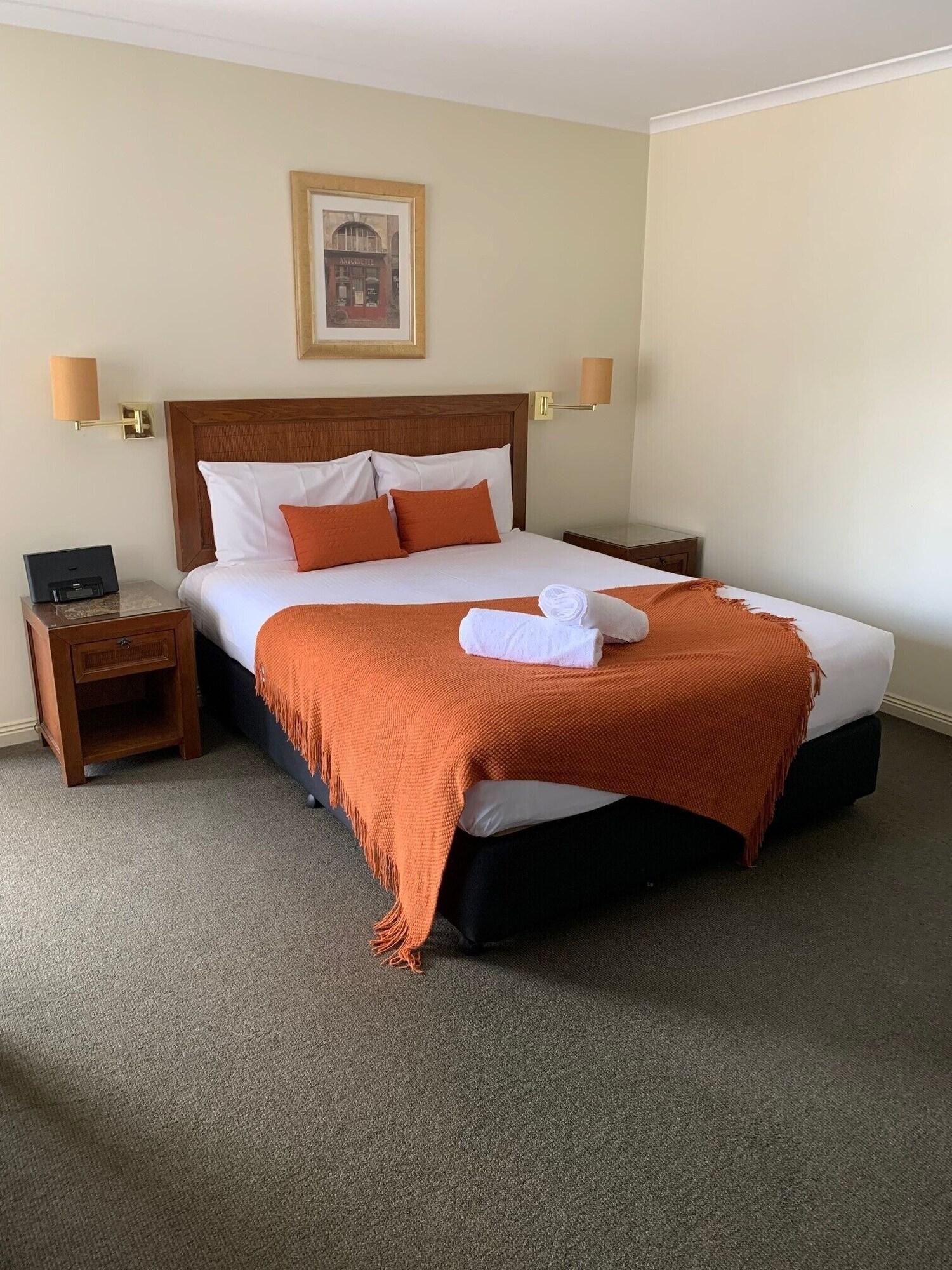 Armidale Pines Motel by null