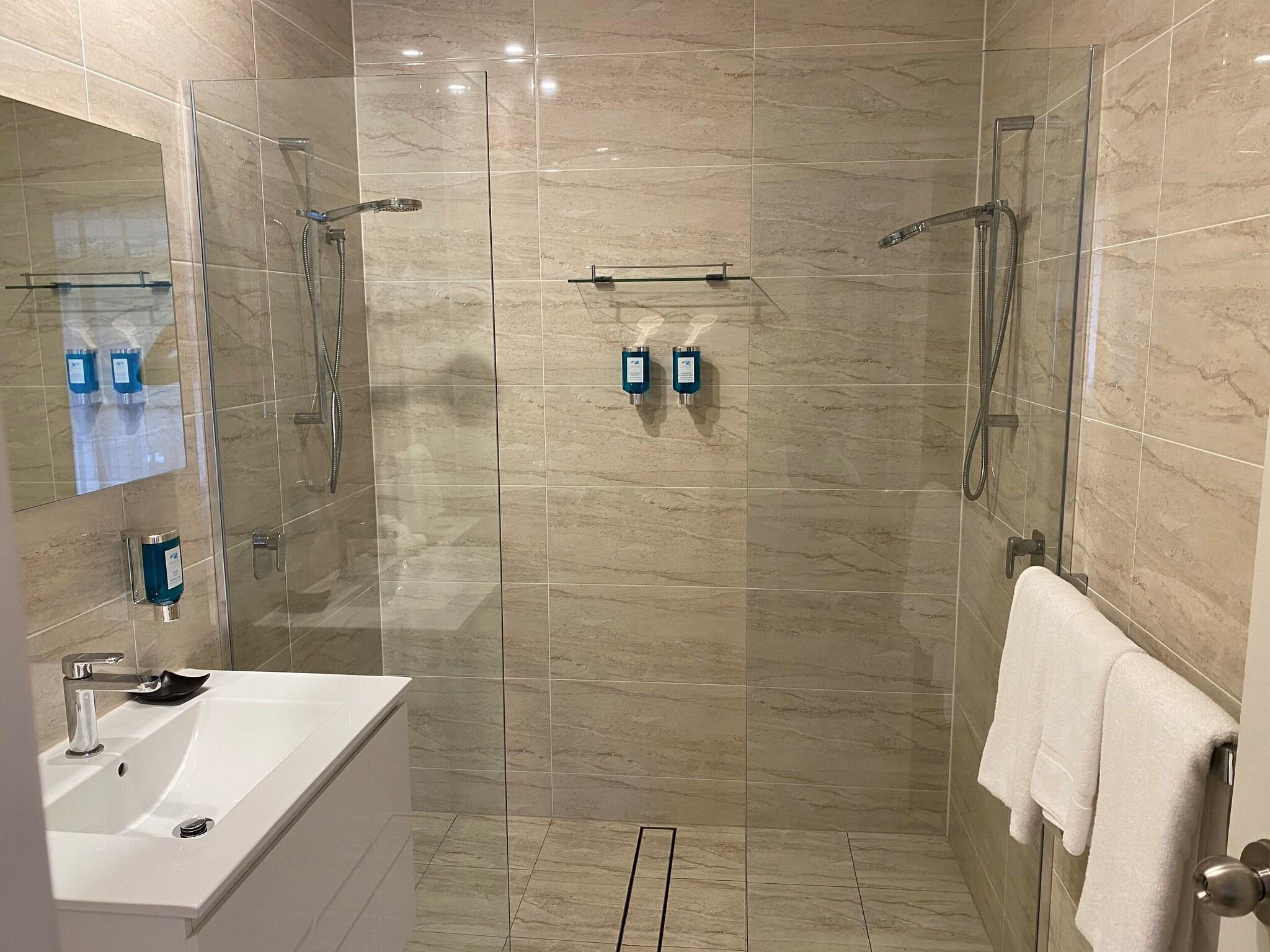 The Belmore Apartments Hotel by null