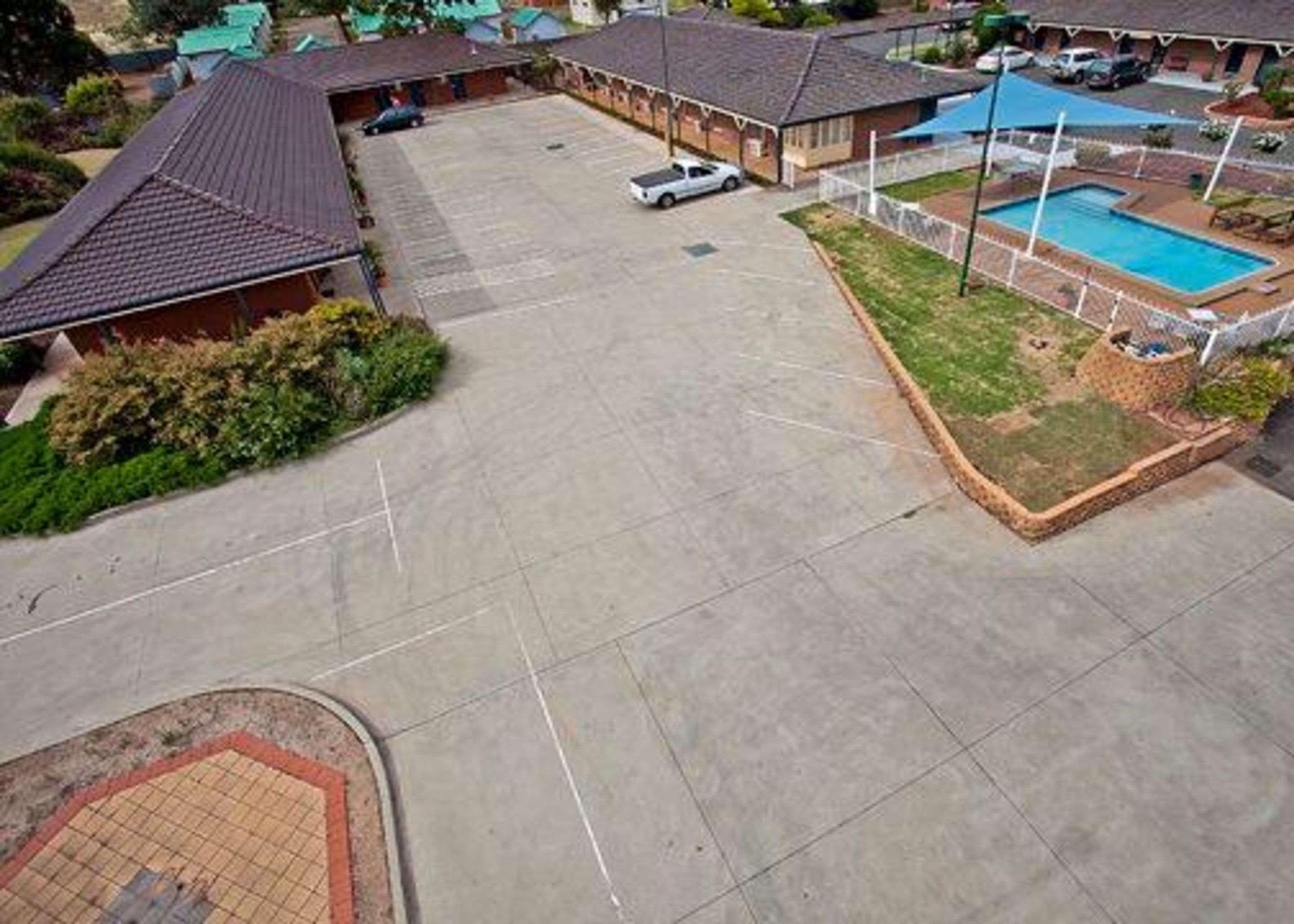 Comfort Inn Bushmans by null