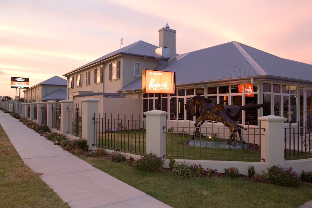 Coachmans Inn Warwick