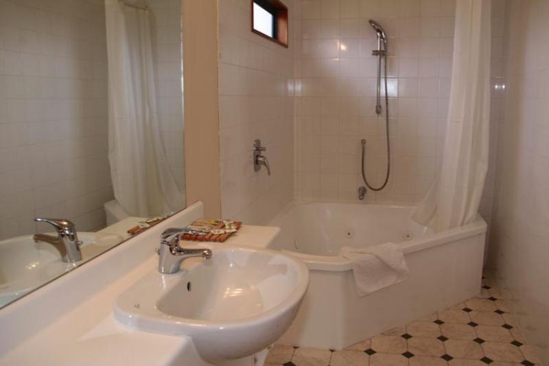 Jet Park Hotel Hamilton Airport