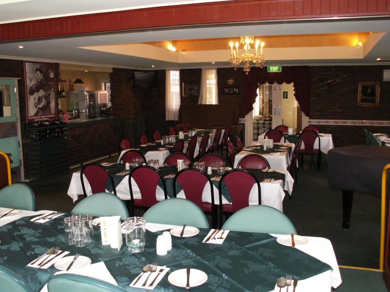 Parkview Motor Inn Parkes by null