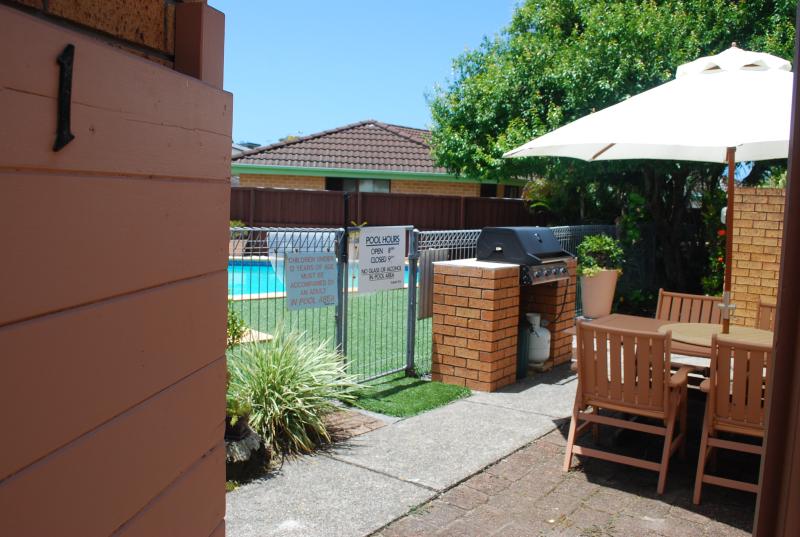 Port O Call Motel