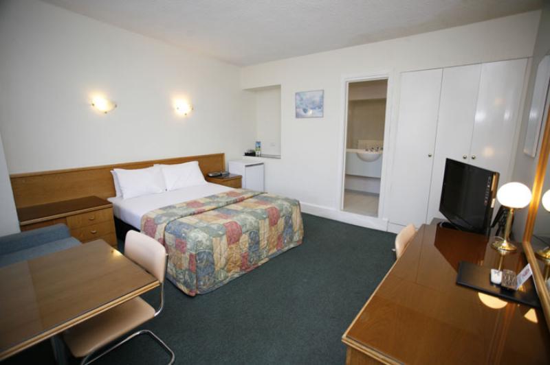 Park Squire Motor Inn and Serviced Apartments