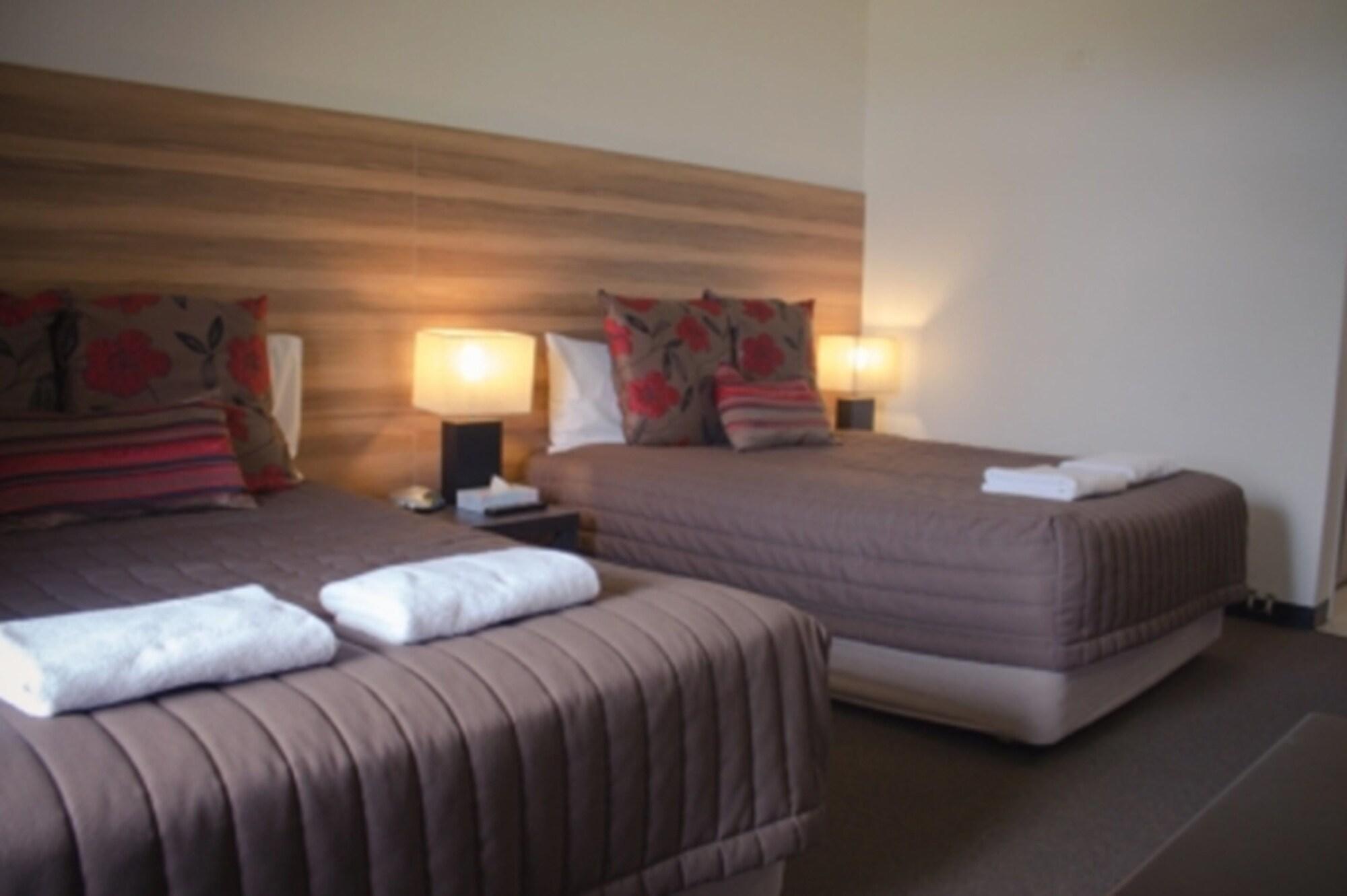 Red Cedars Motel by null