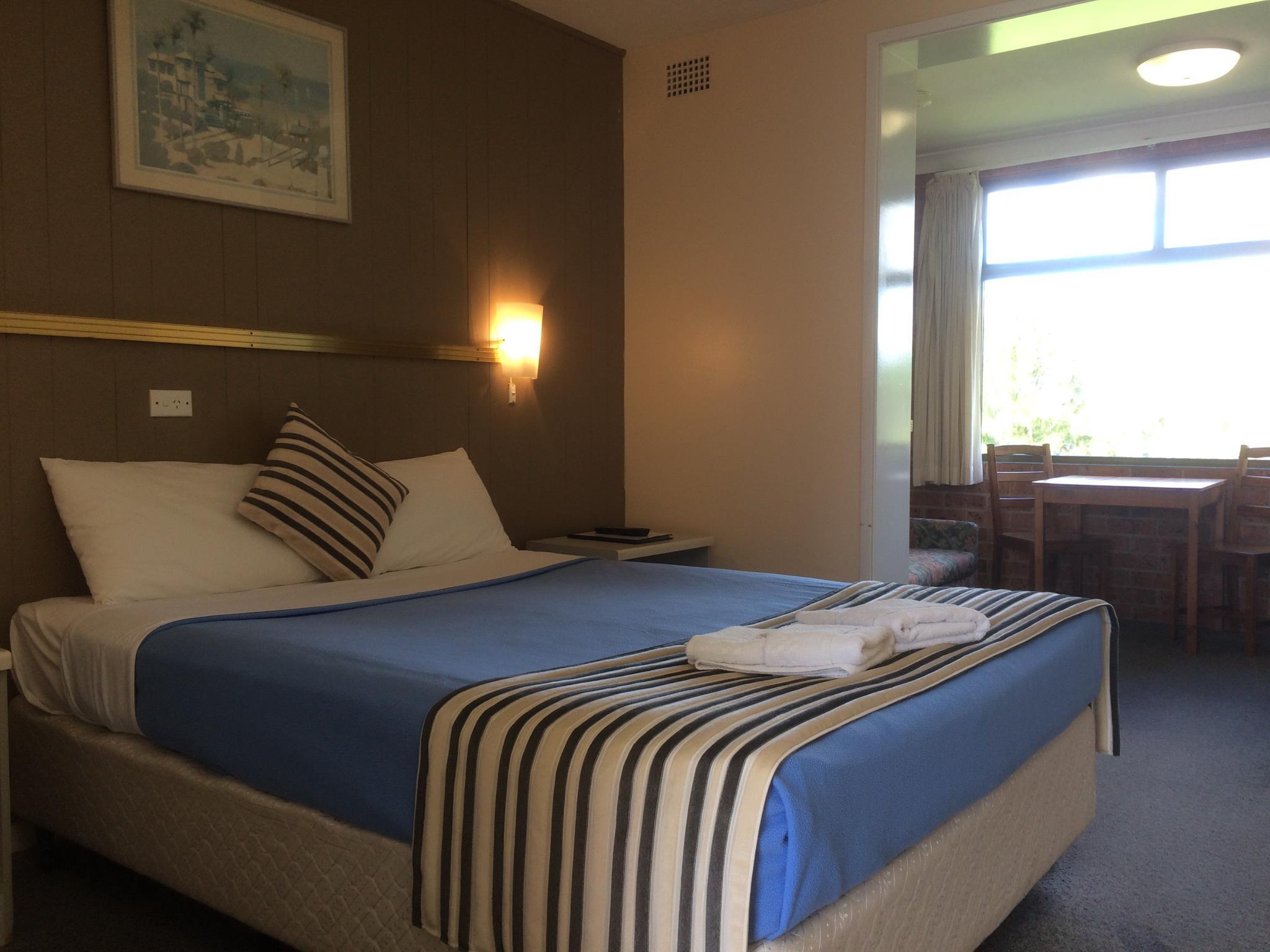 Riverview Motor Inn