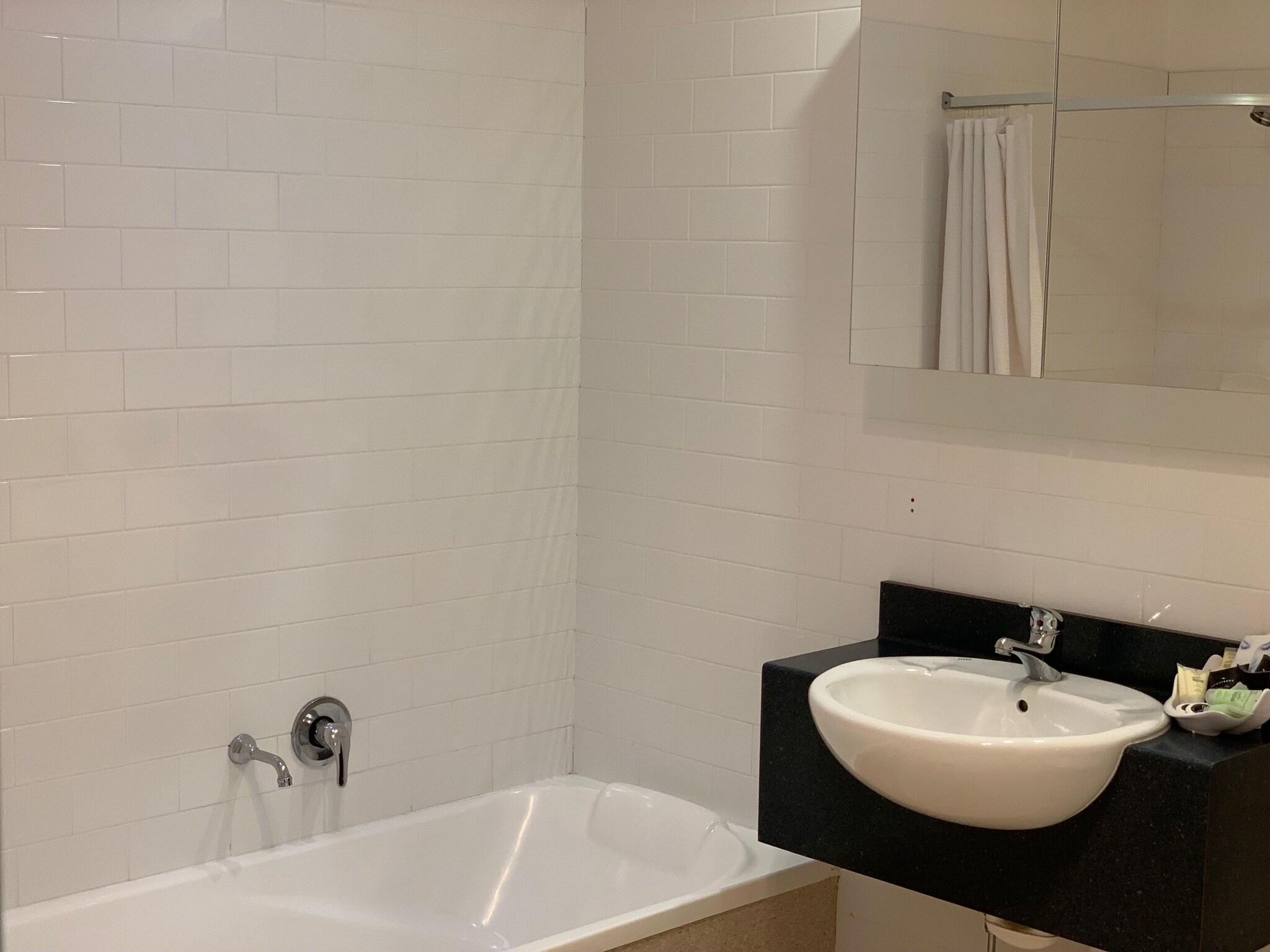 Sandpiper Motel Apollo Bay- Great Ocean Road by null