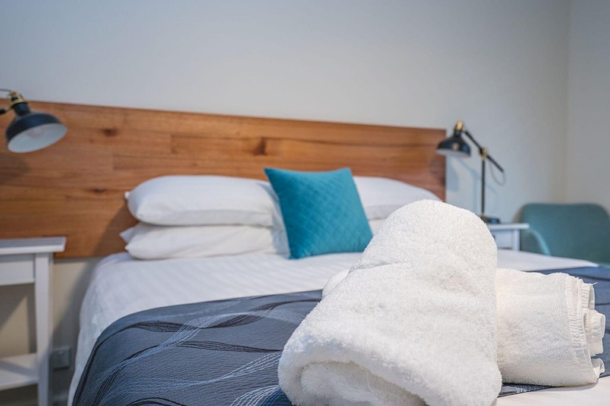 West End Motor Lodge by null