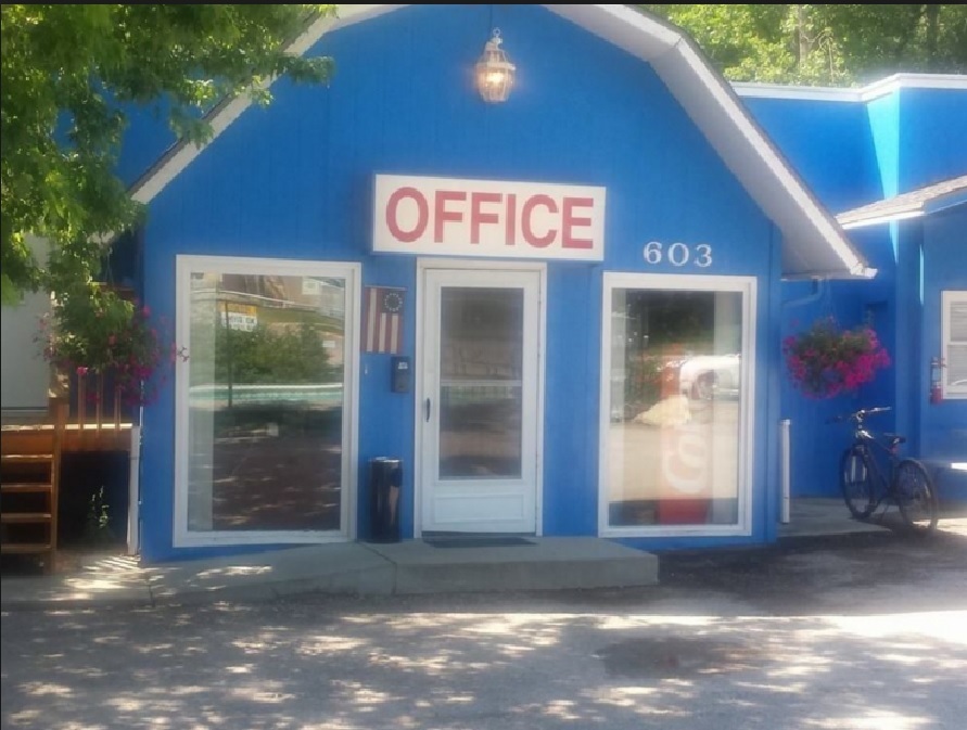 Brookside Motel