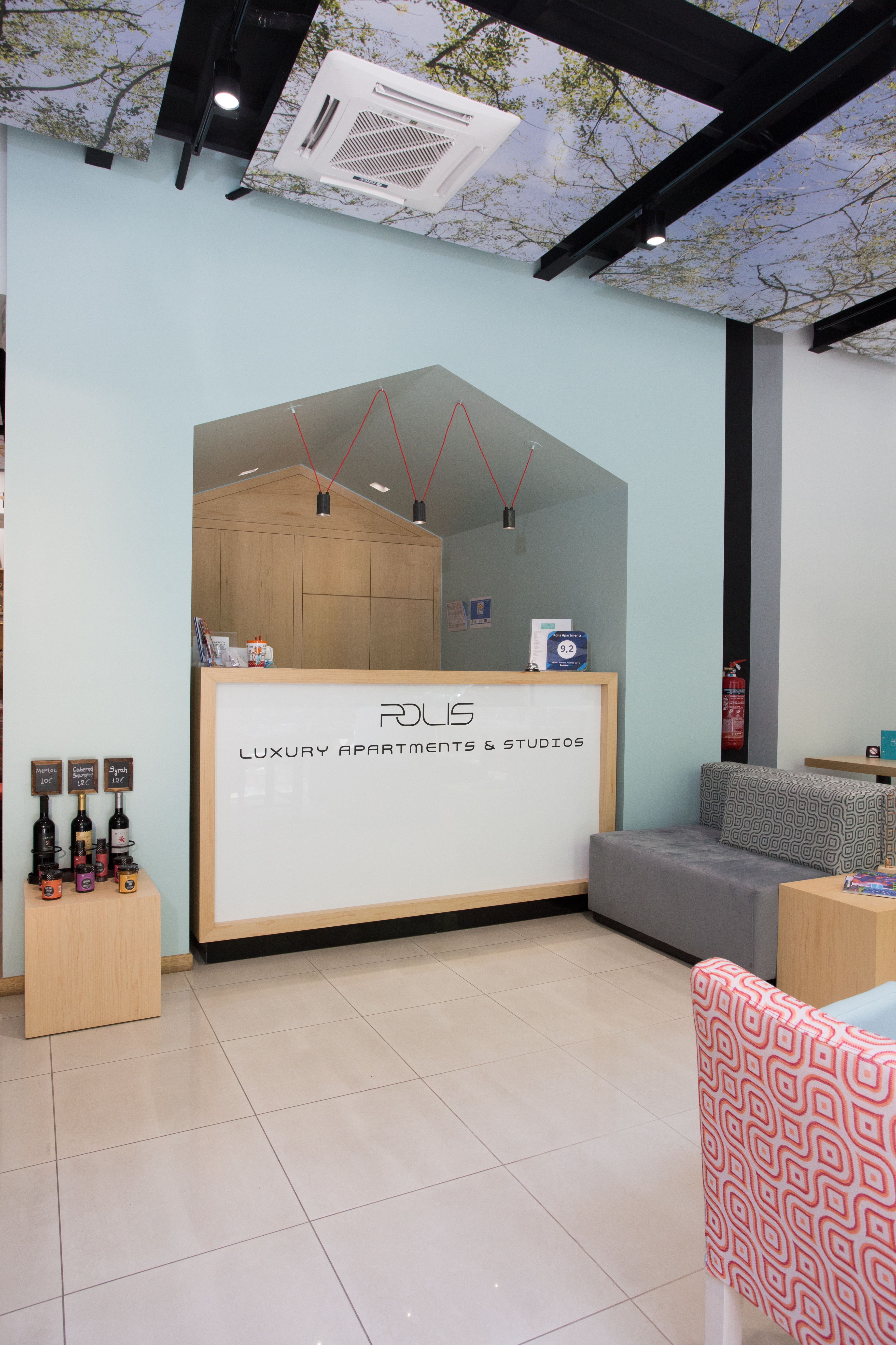 Polis Apartments - photo