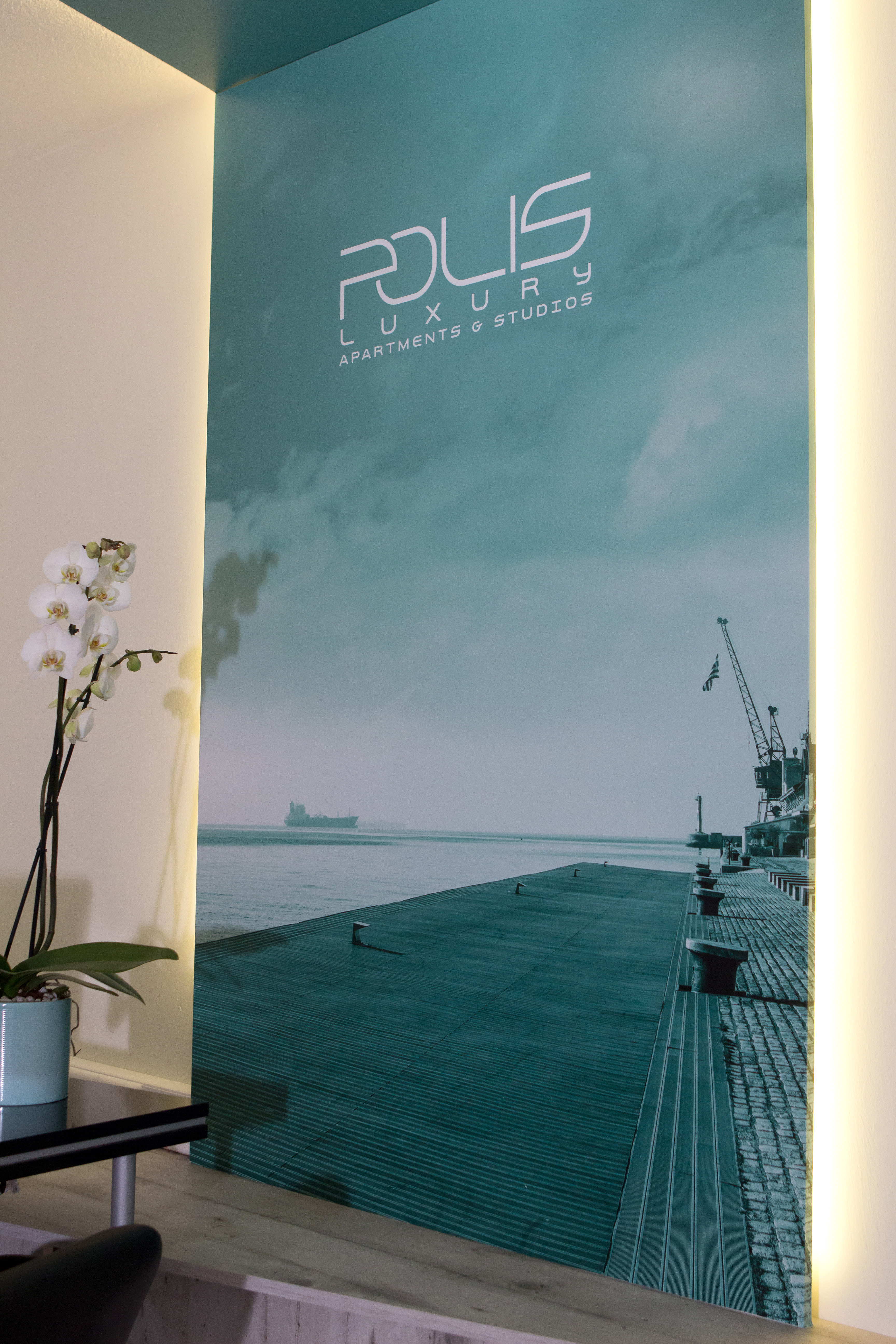 Polis Apartments - photo