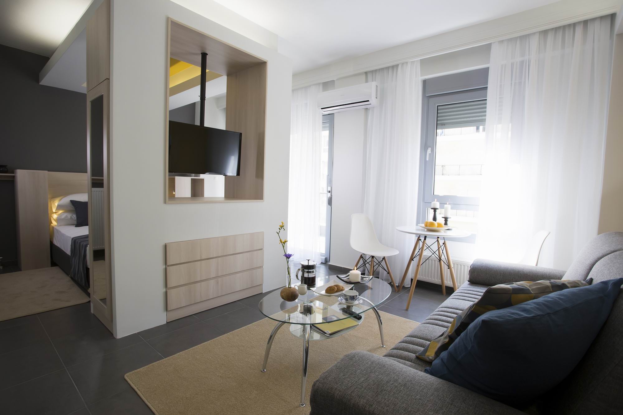 Polis Apartments