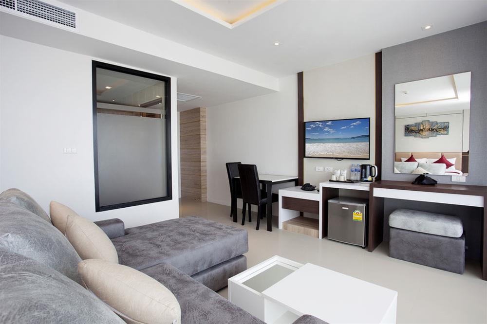 Paripas Patong Resort - фото