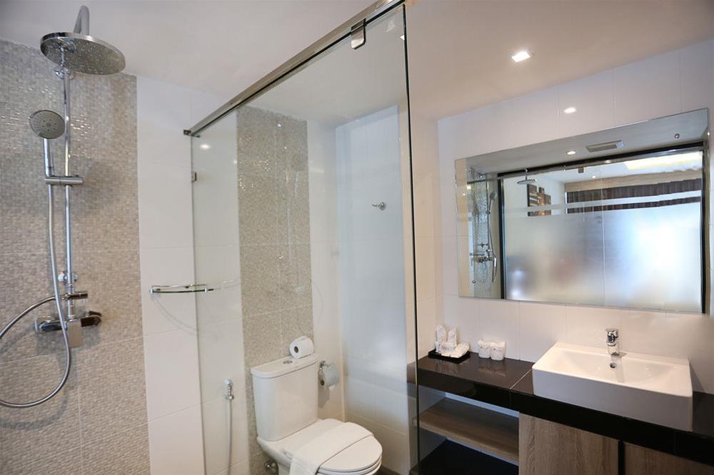 Paripas Patong Resort - фото