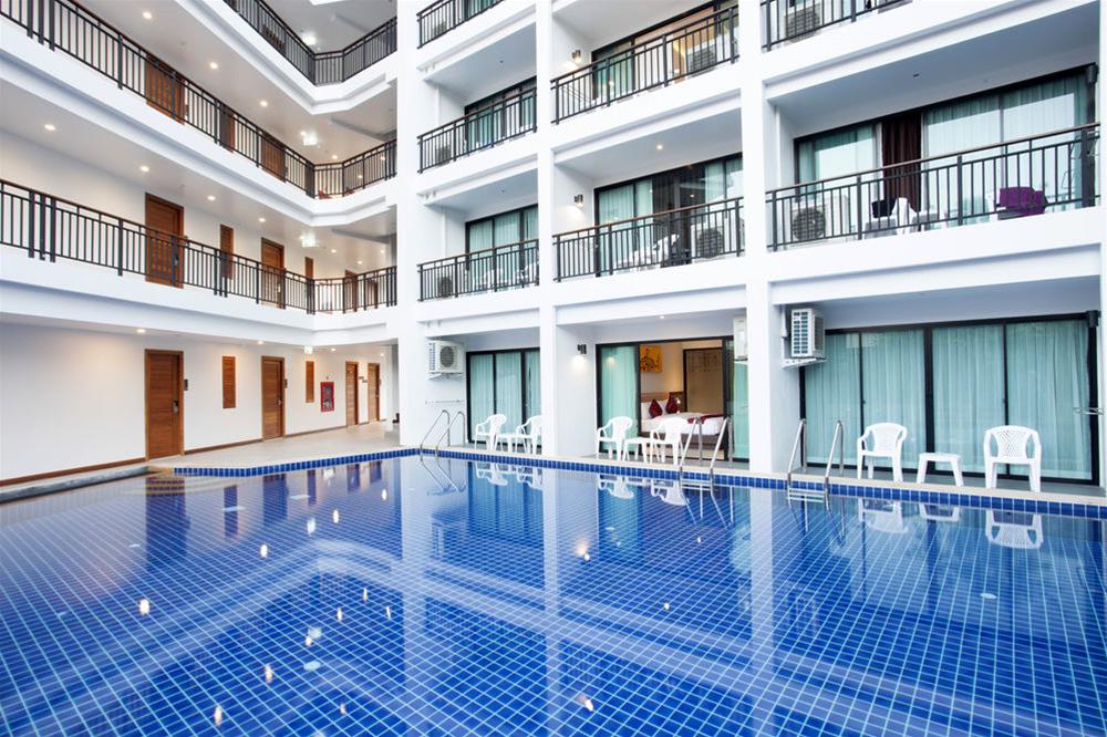 Paripas Patong Resort - фото