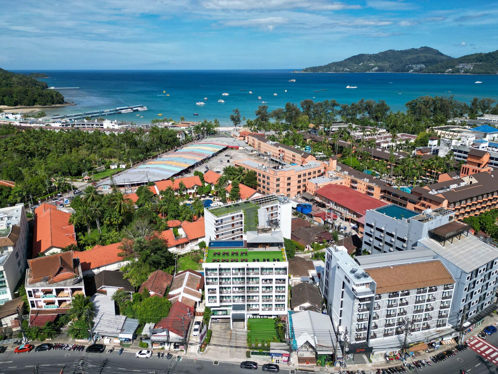 Paripas Patong Resort - фото