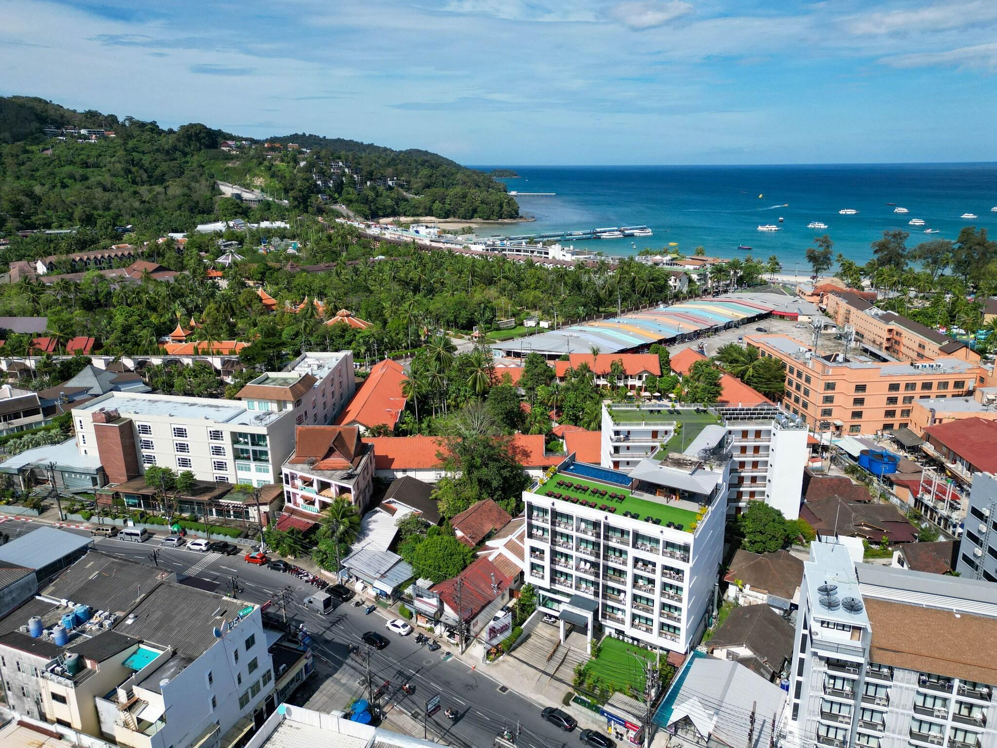 Paripas Patong Resort - фото