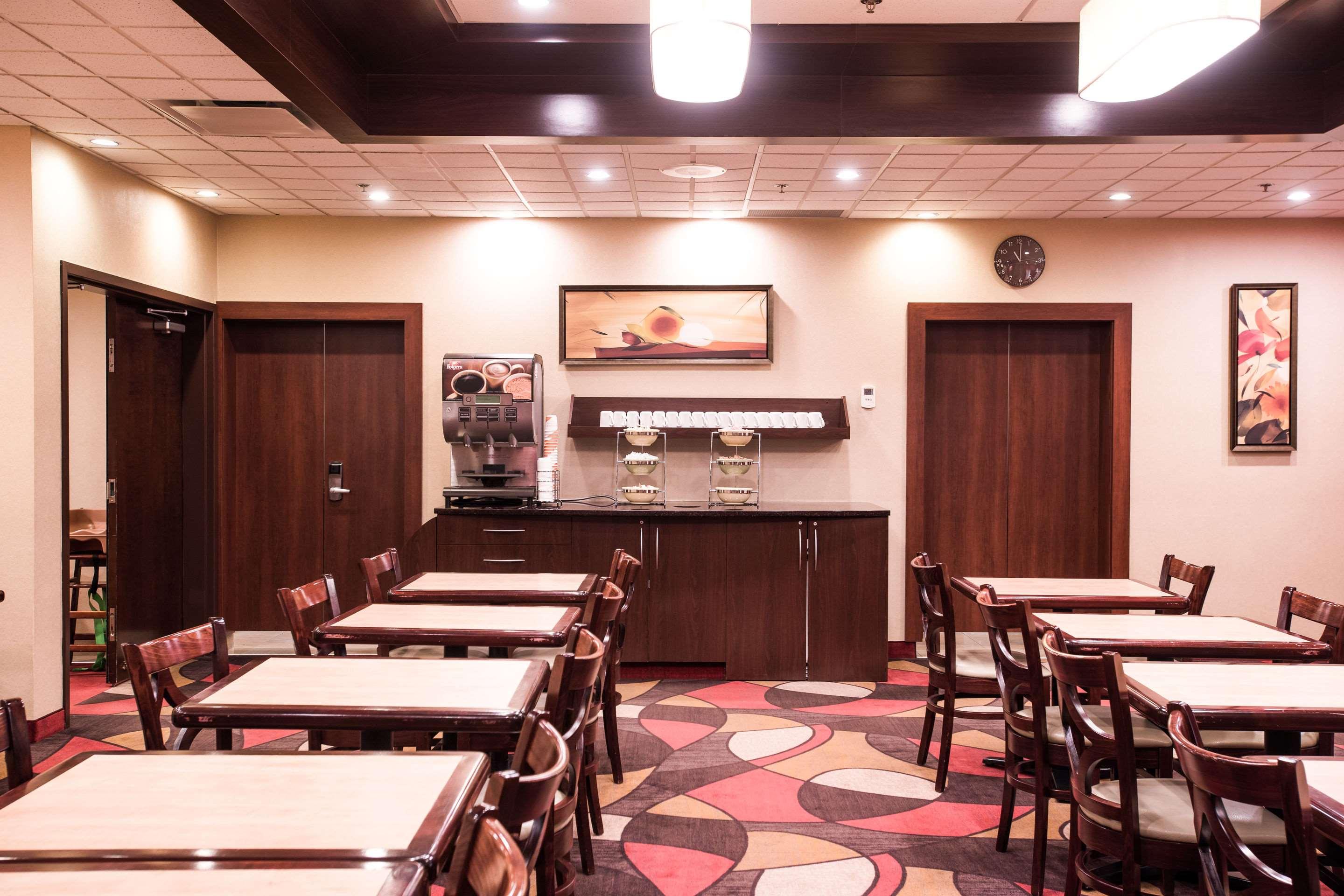 Quality Inn & Suites by null