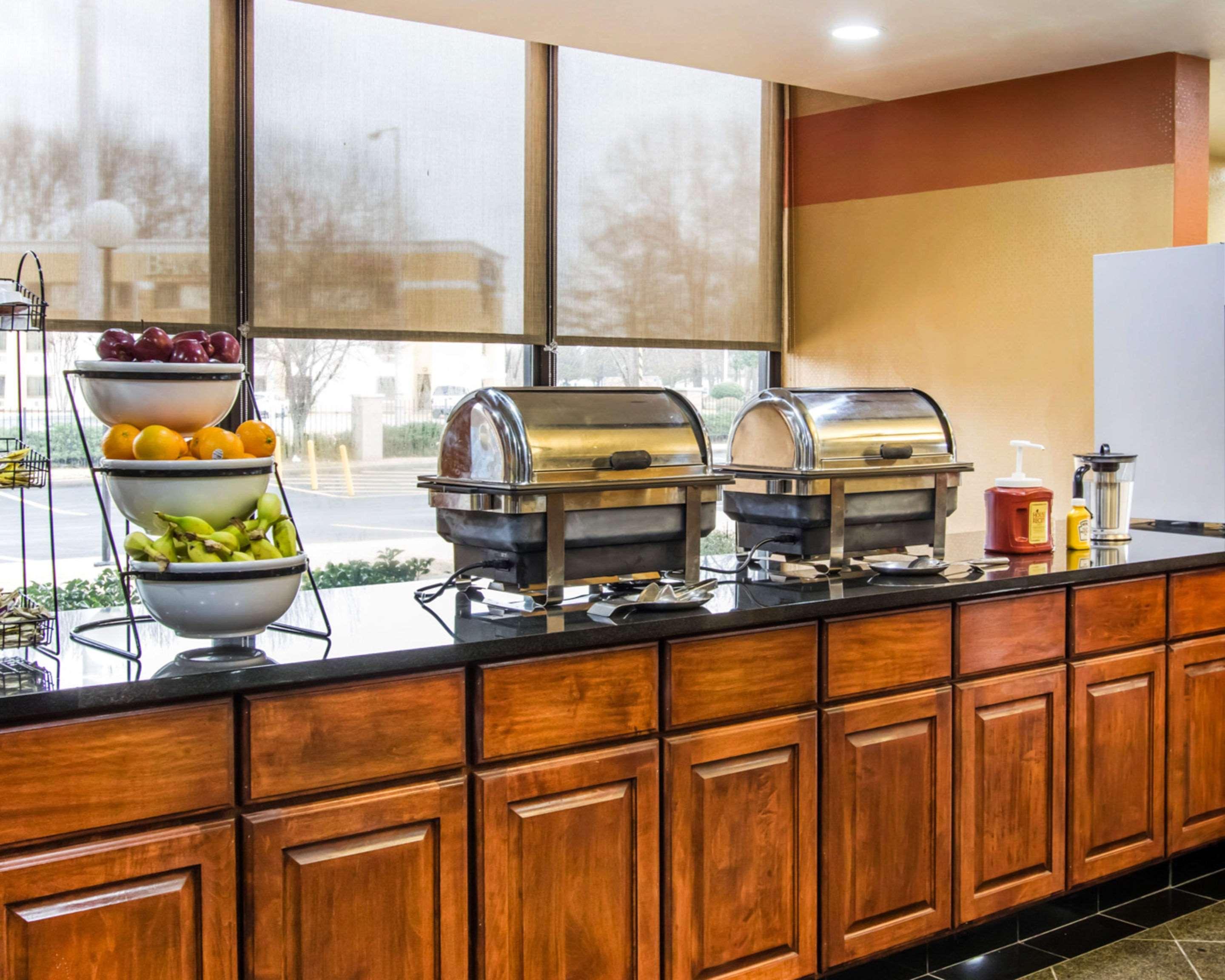 AmericInn by Wyndham Memphis East