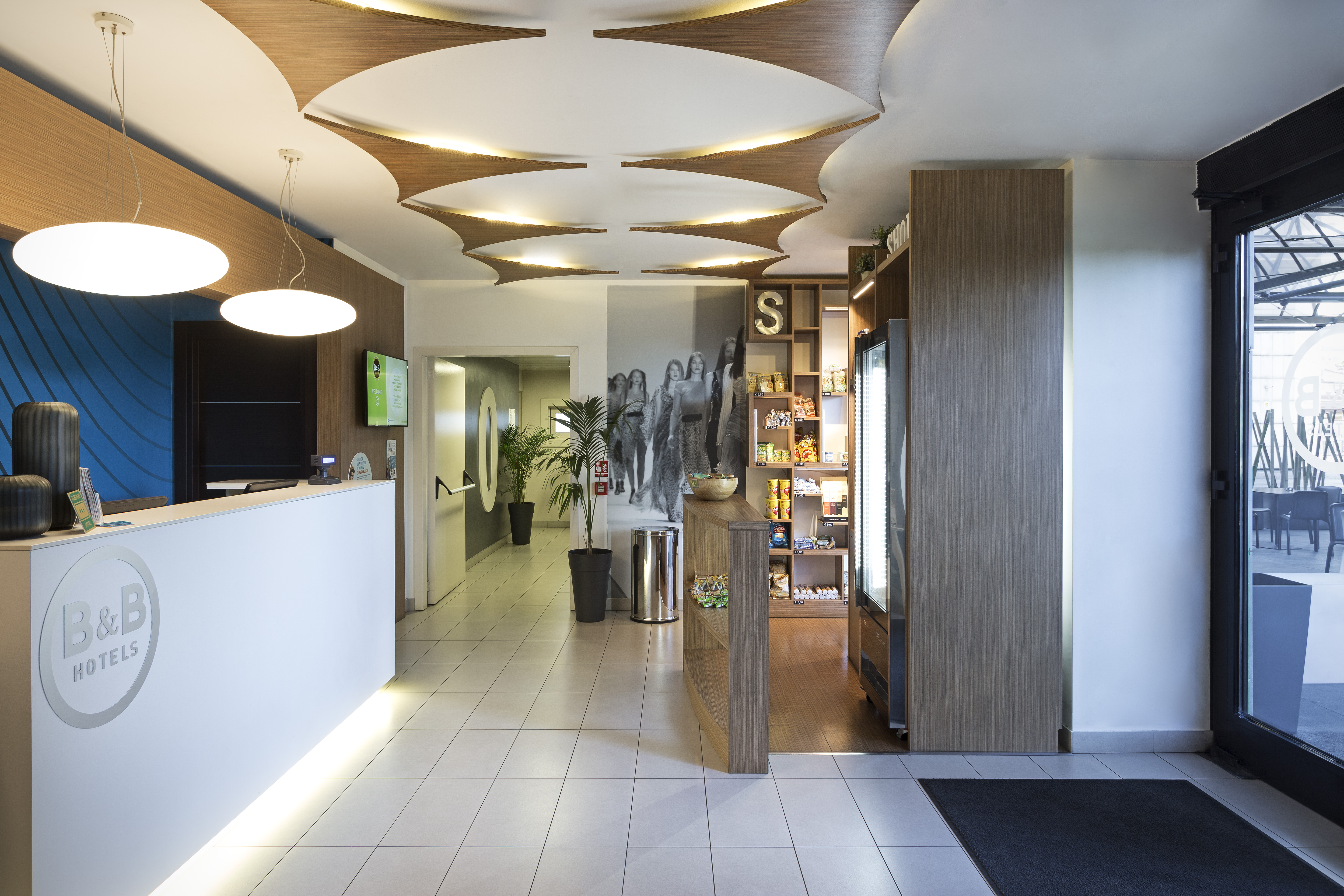 B&B Hotel Milano Cenisio Garibaldi - photo