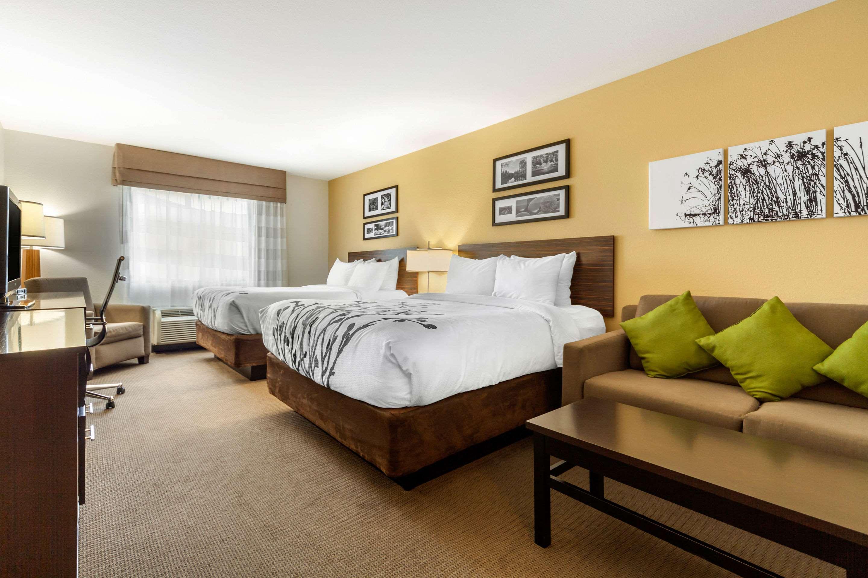 Sleep Inn & Suites Fargo