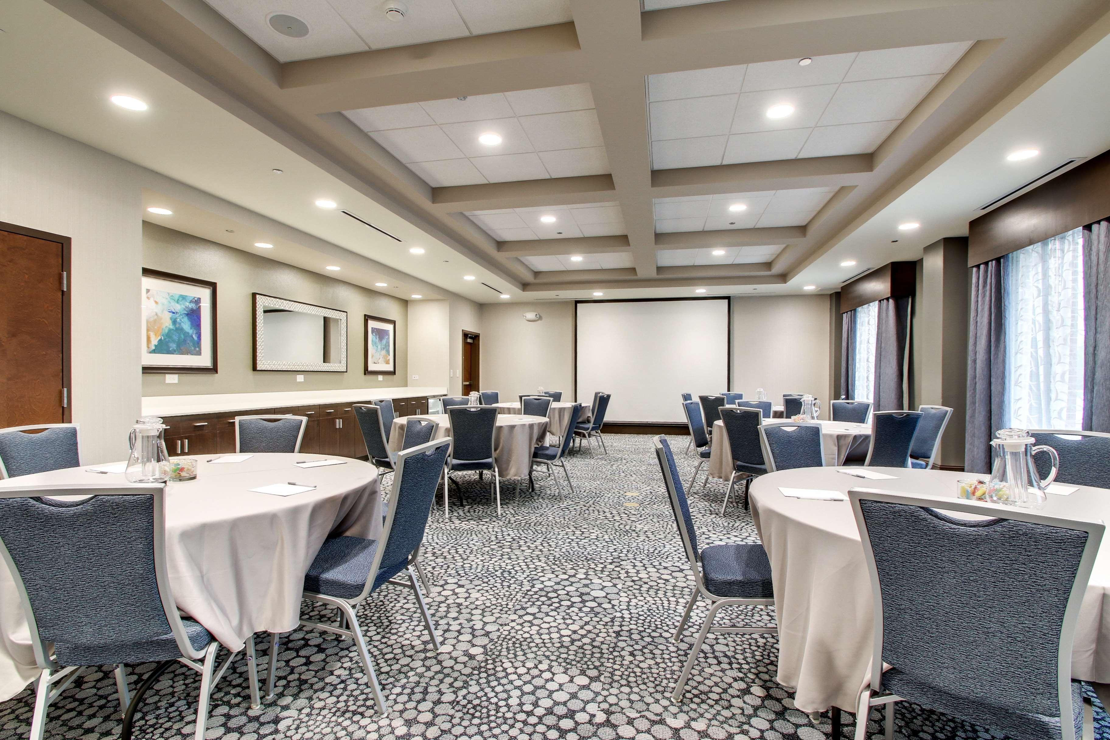 Hampton Inn & Suites Greenville Airport