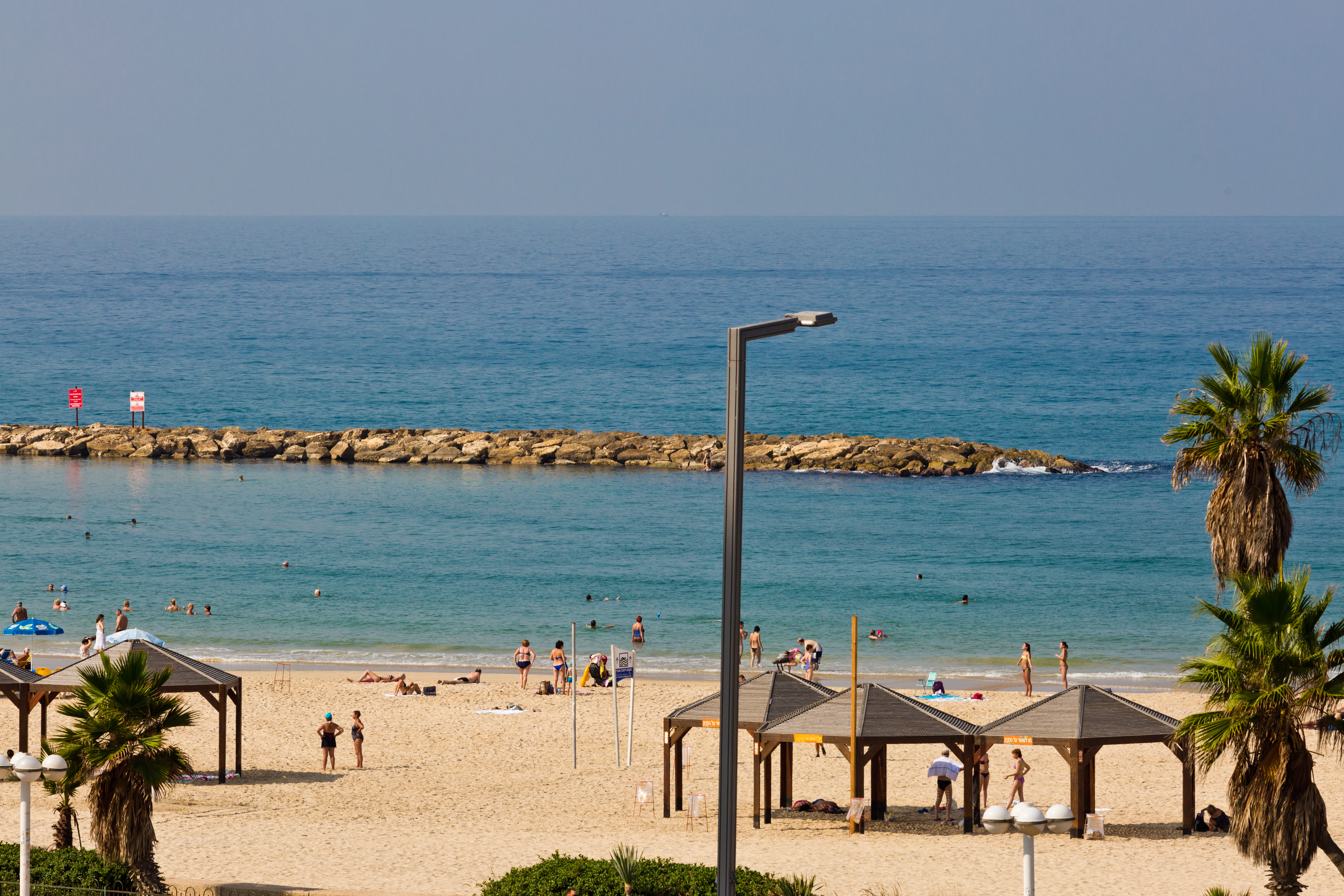 Beach Hotel by Zvieli hotels