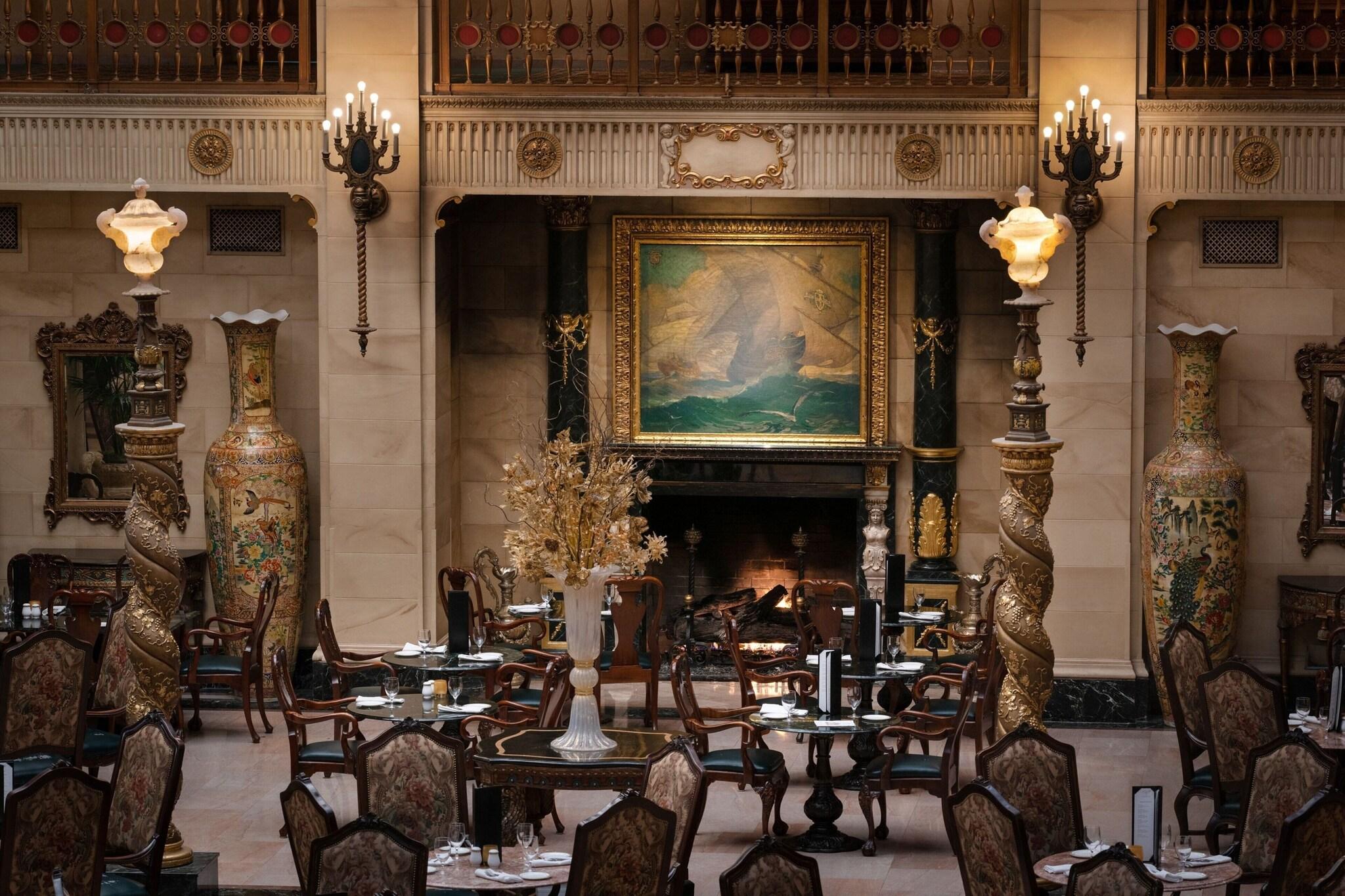 Davenport Hotel, Autograph Collection by null