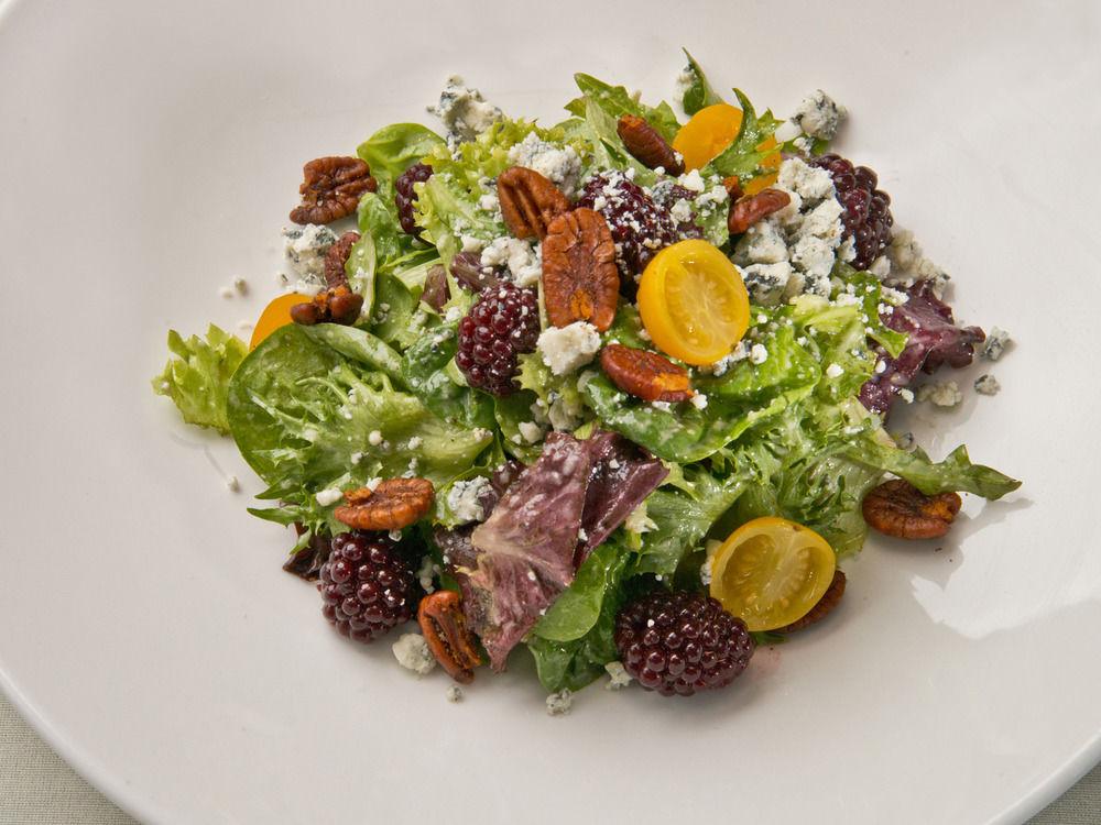 The Raphael Hotel, Autograph Collection by null