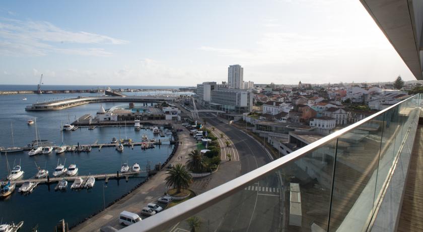 Azor Hotel by null