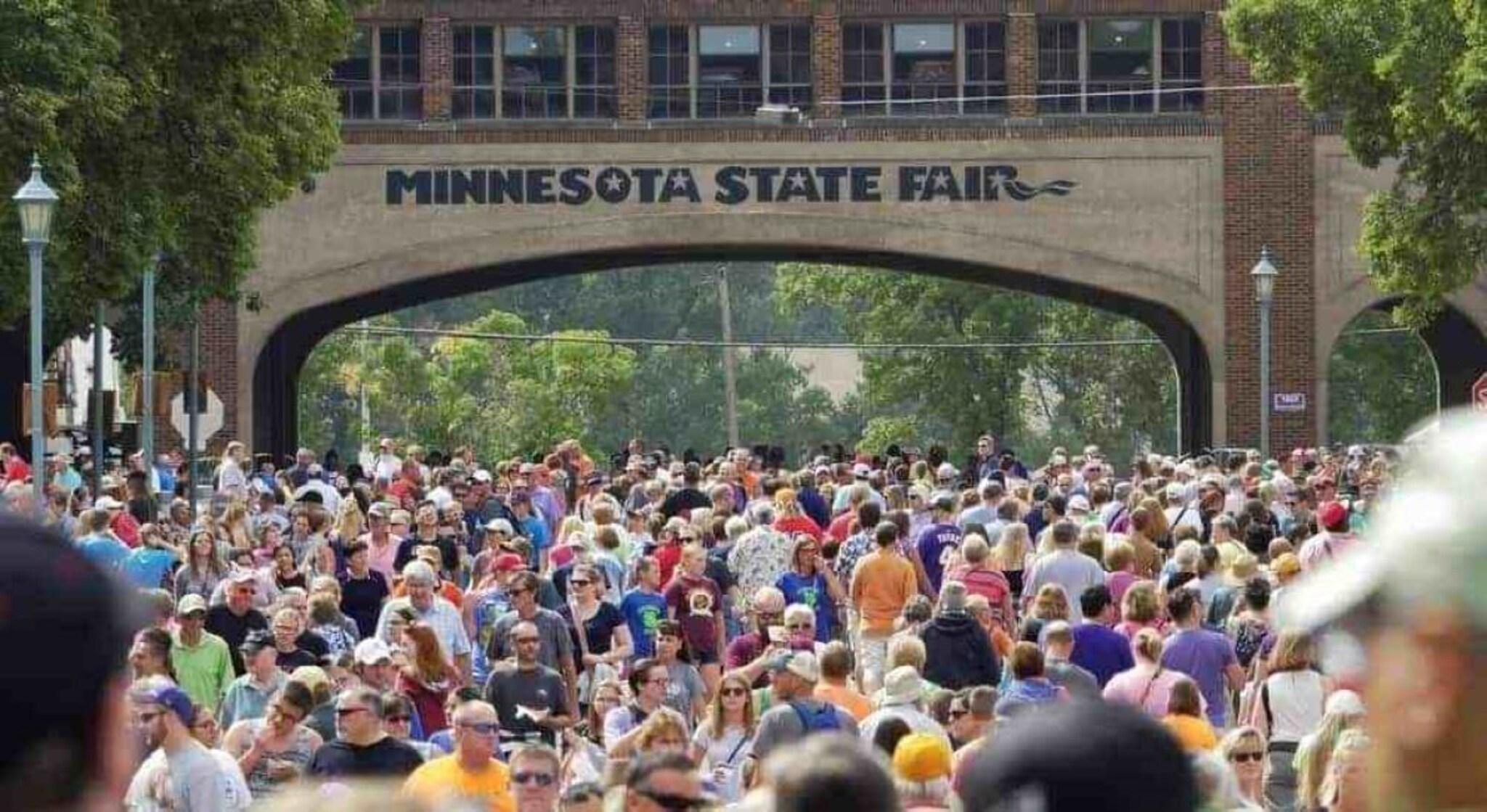 Radisson Hotel St. Paul Downtown by null