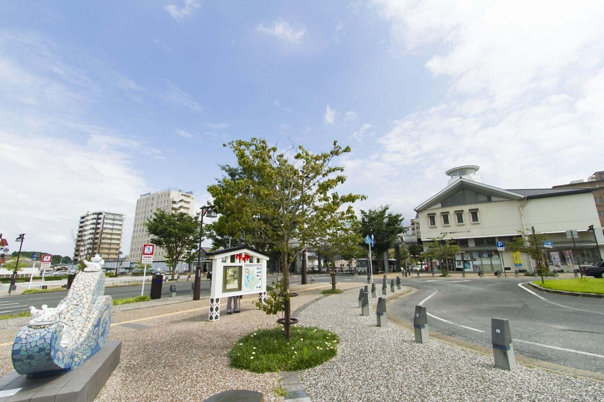 CENTRAL HOTEL IMARI by null